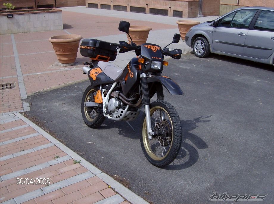 Photo 1272551