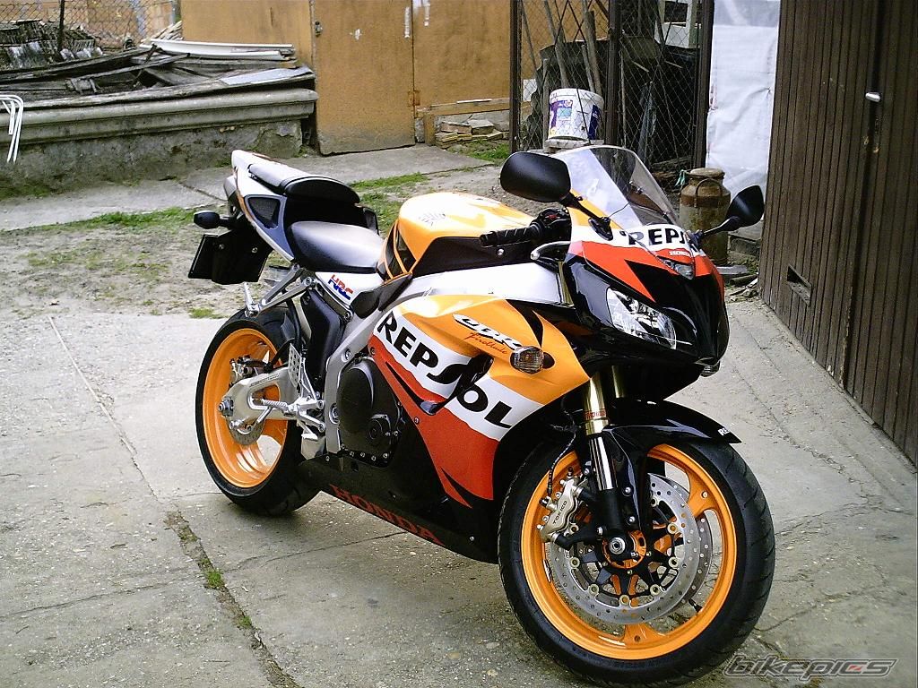 Photo 1272563