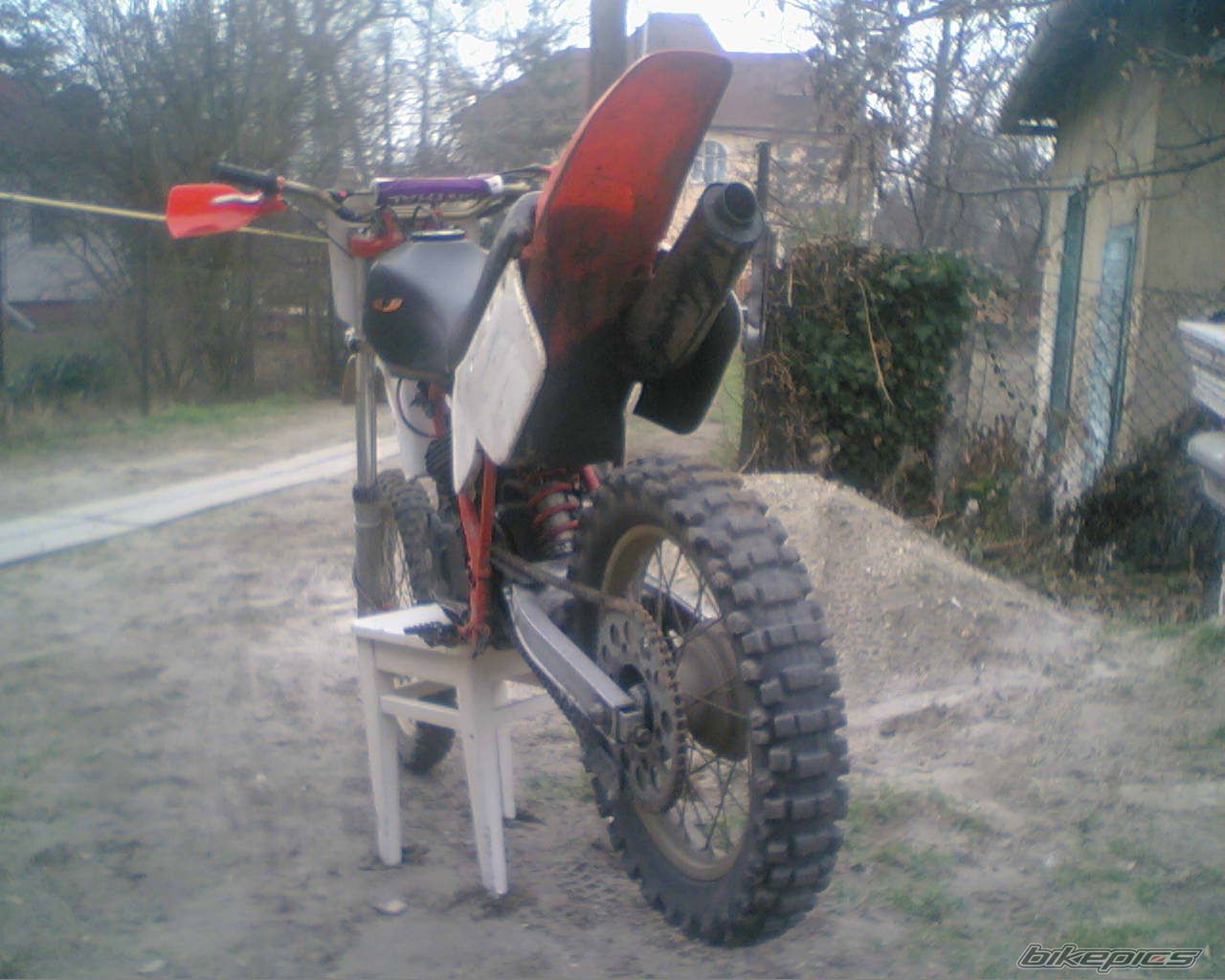 Photo 1272572