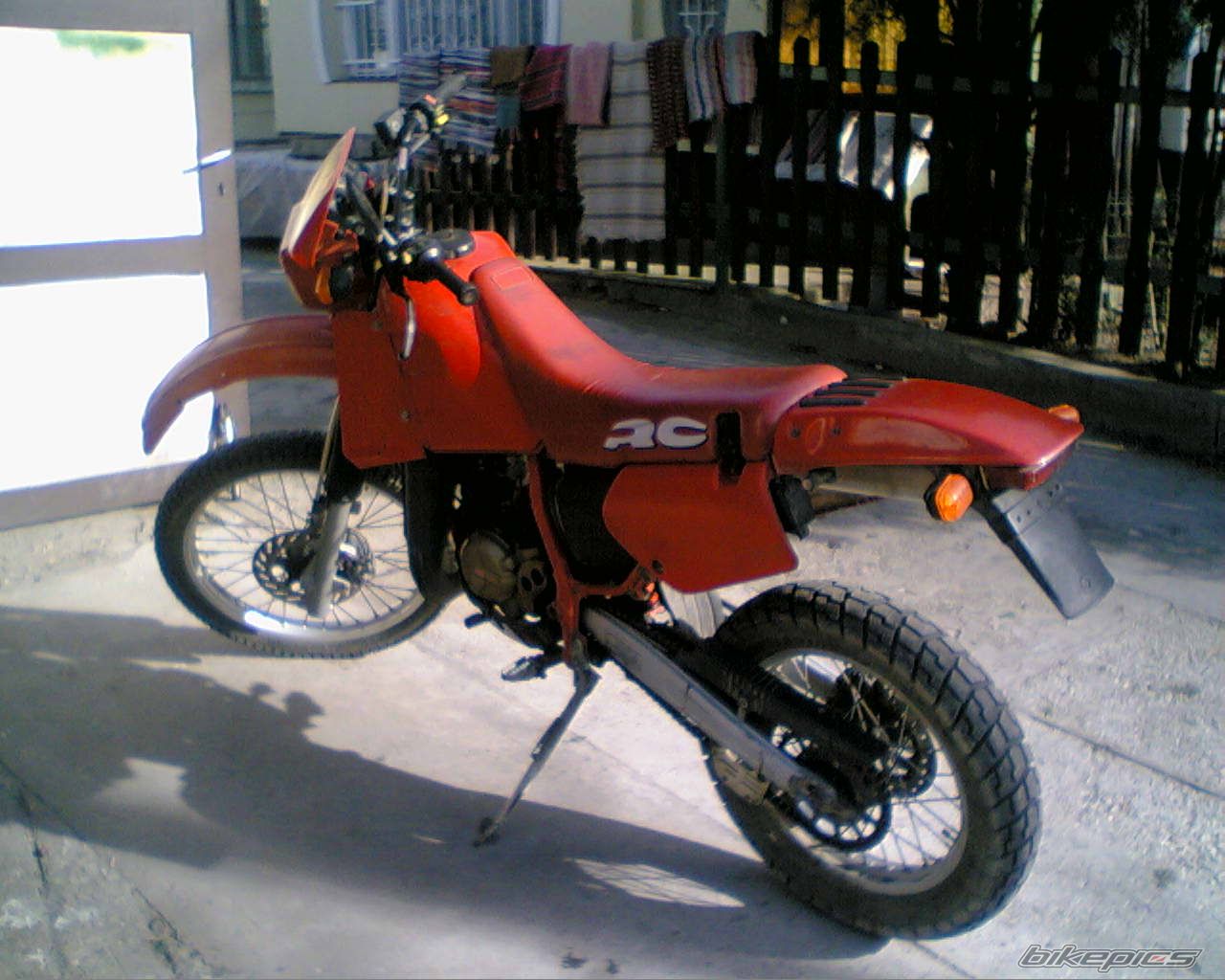 Photo 1272634