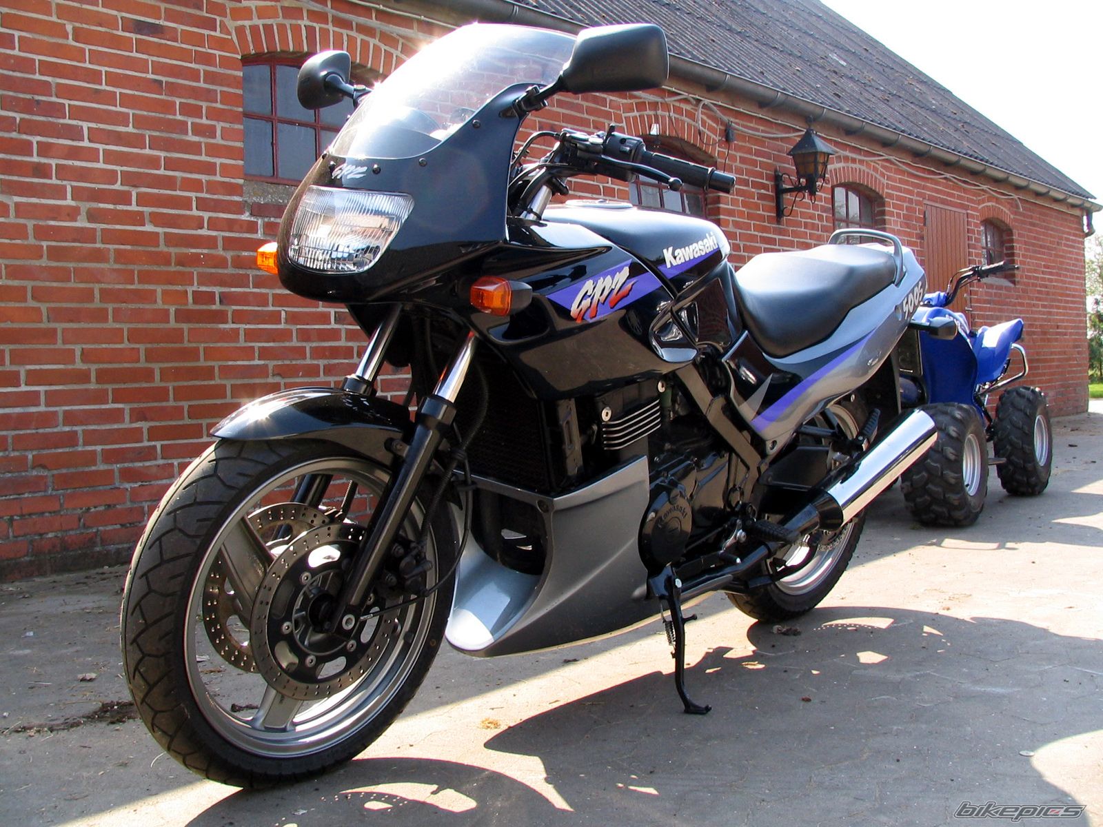 Photo 1272722