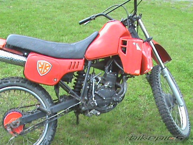 Photo 1272747