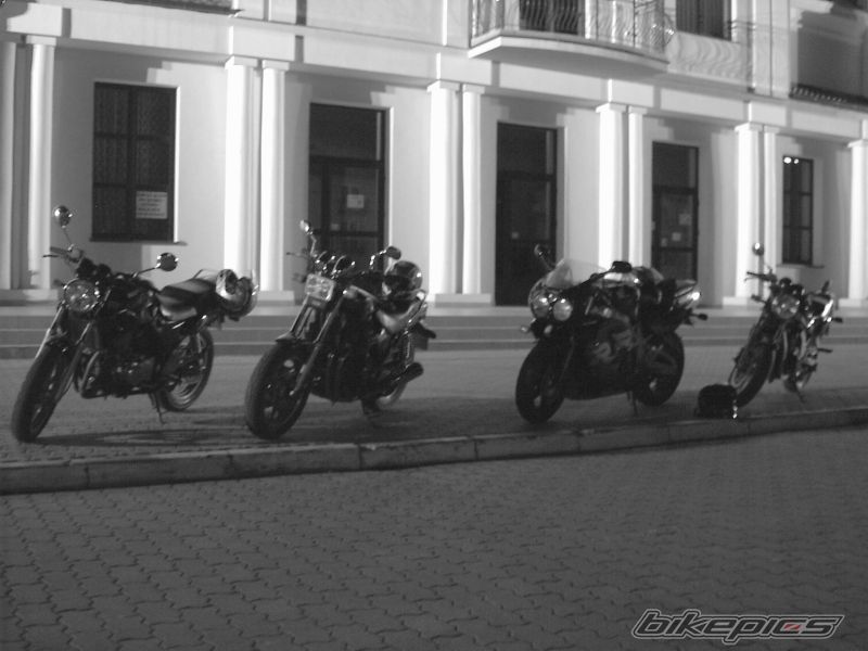 Photo 1272762