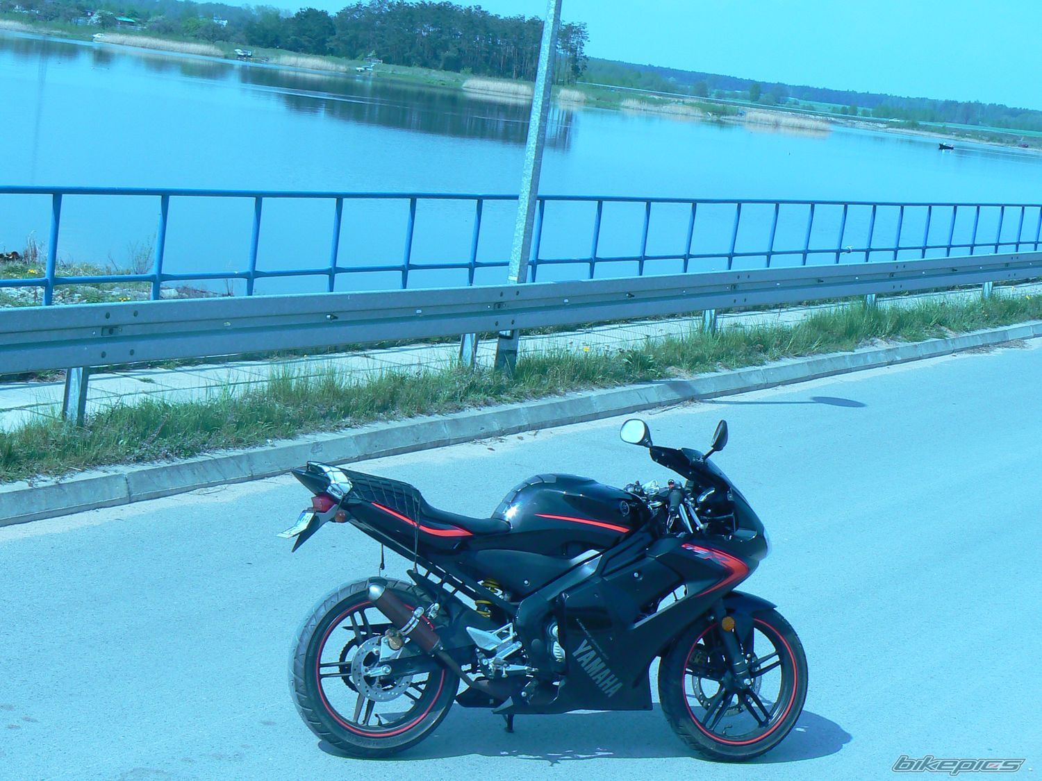 Photo 1272849