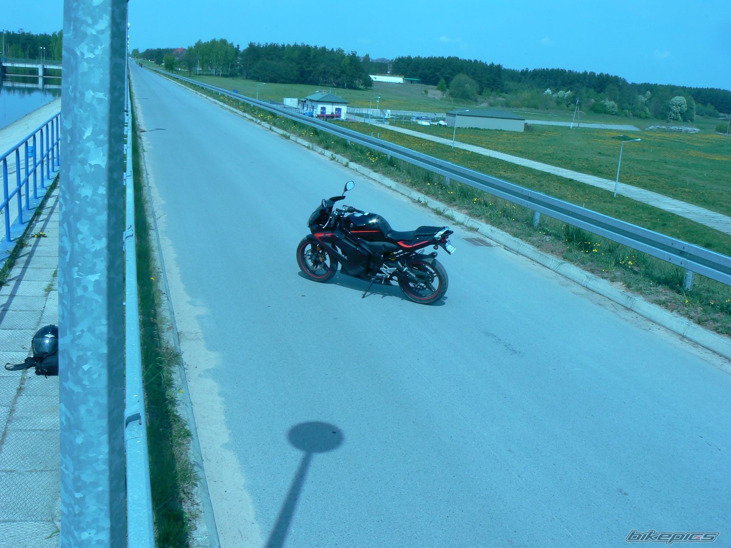 Photo 1272896