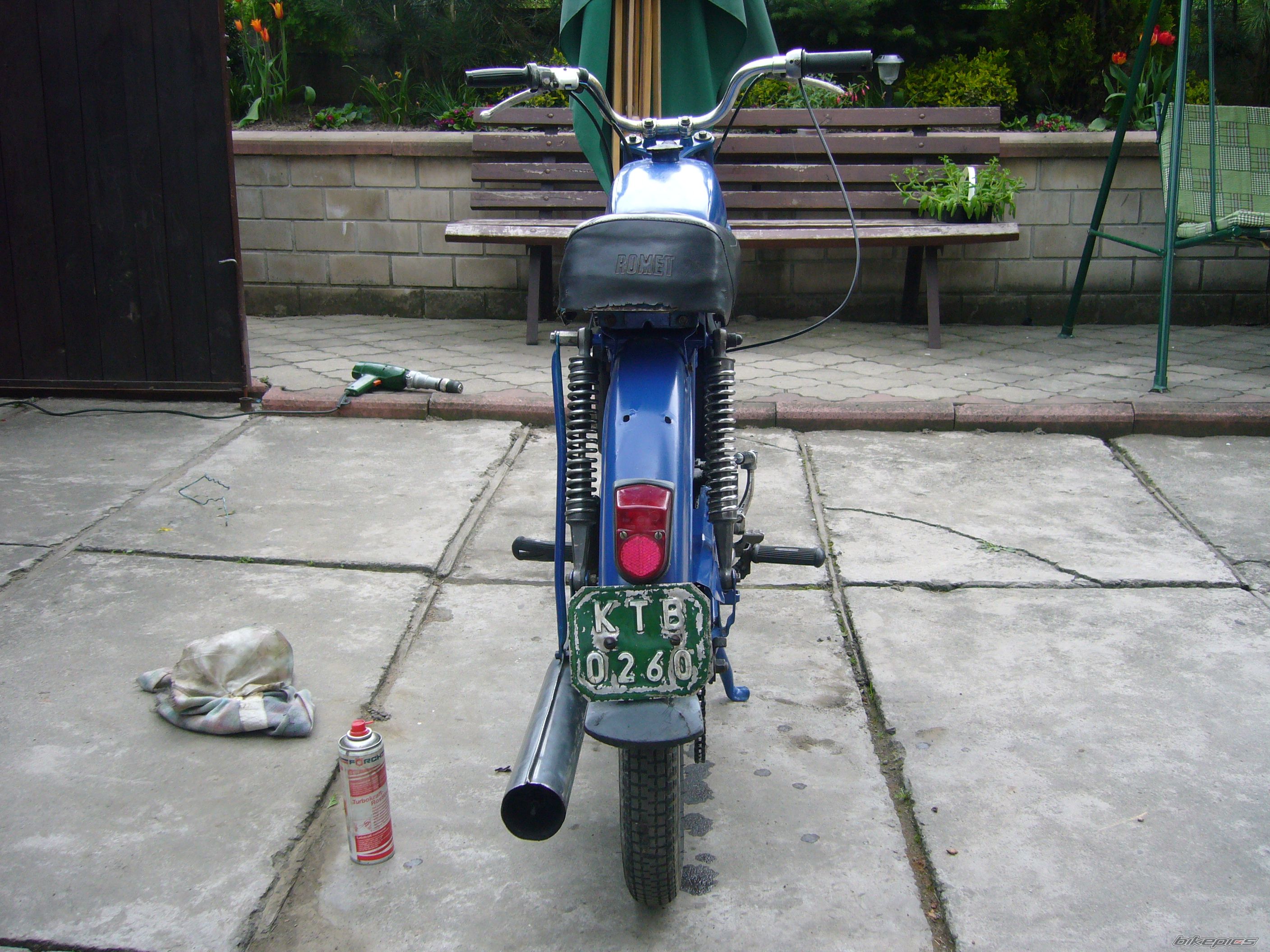 Photo 1272934