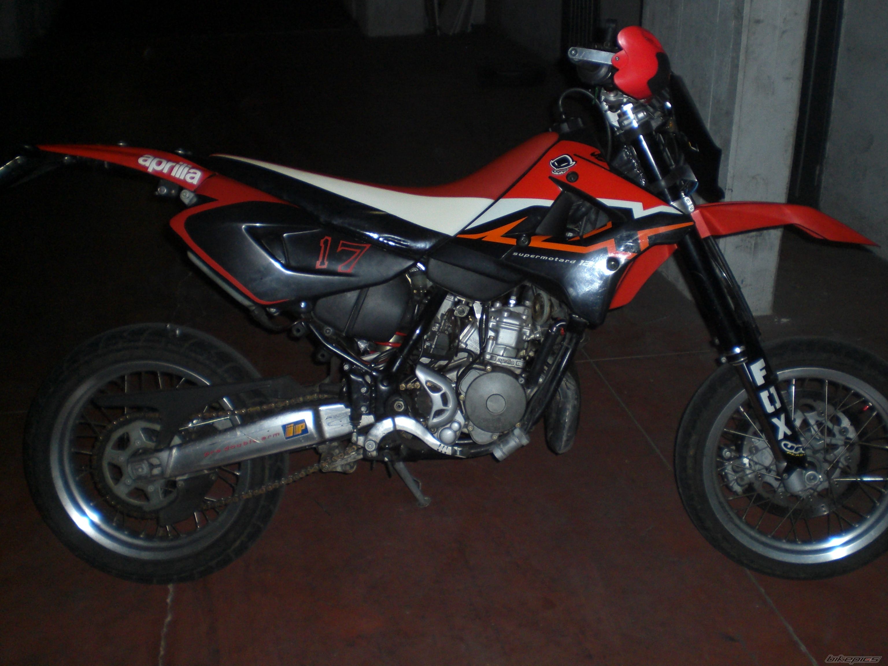 Photo 1272947