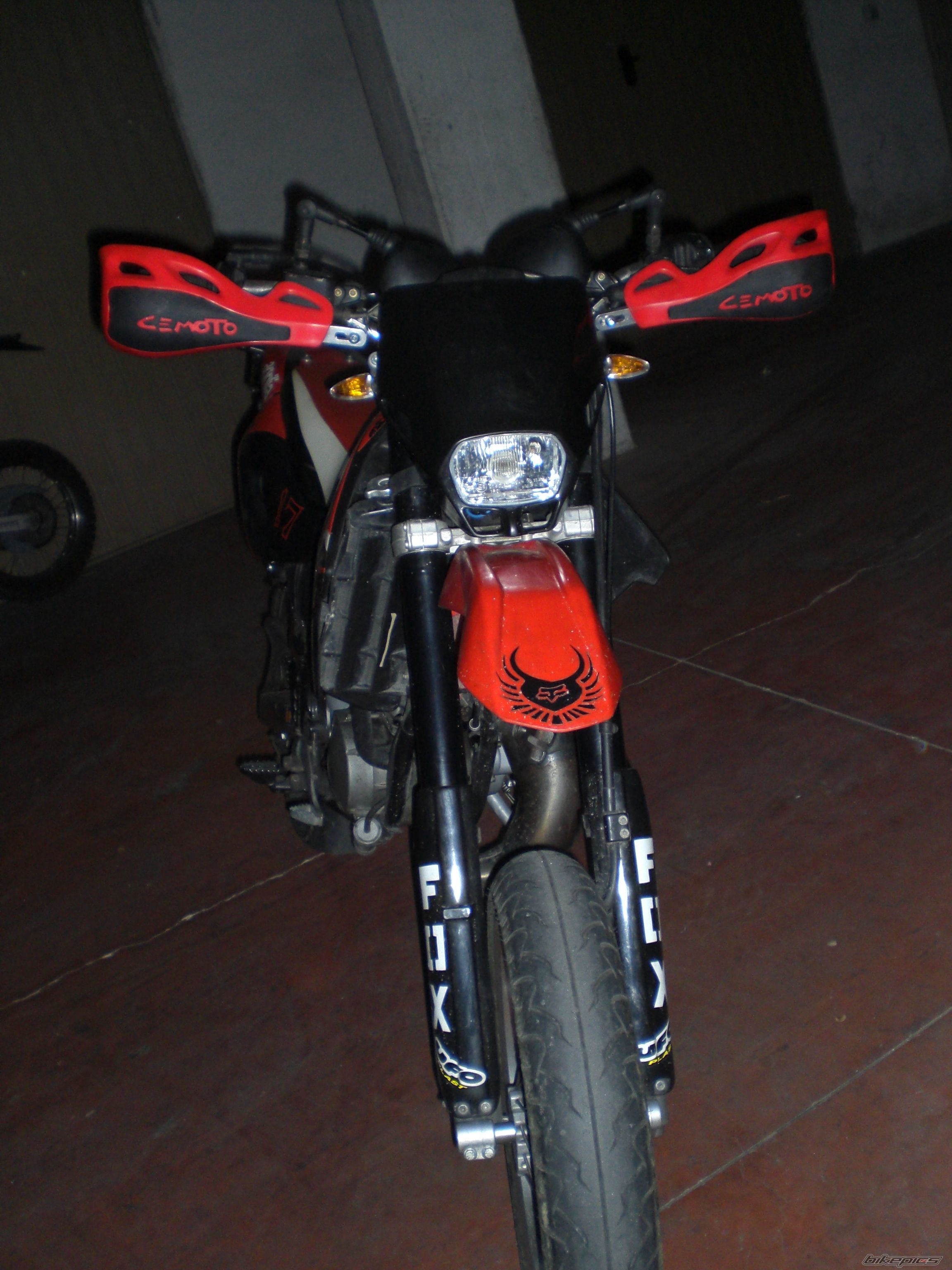 Photo 1272950