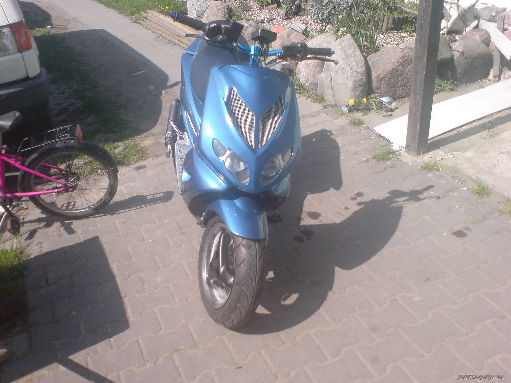 Photo 1273008