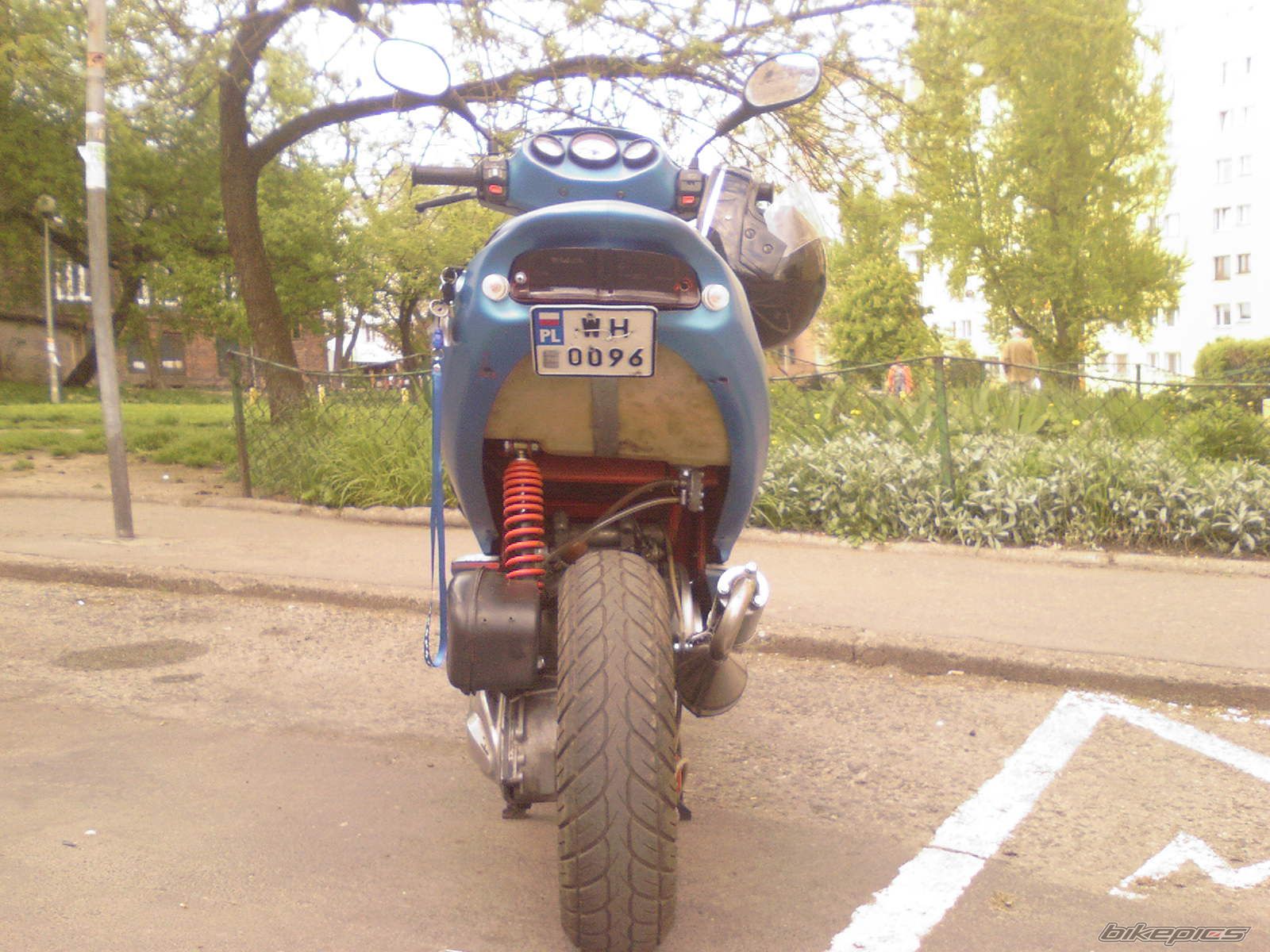 Photo 1273064