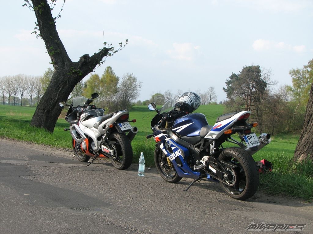 Photo 1273170
