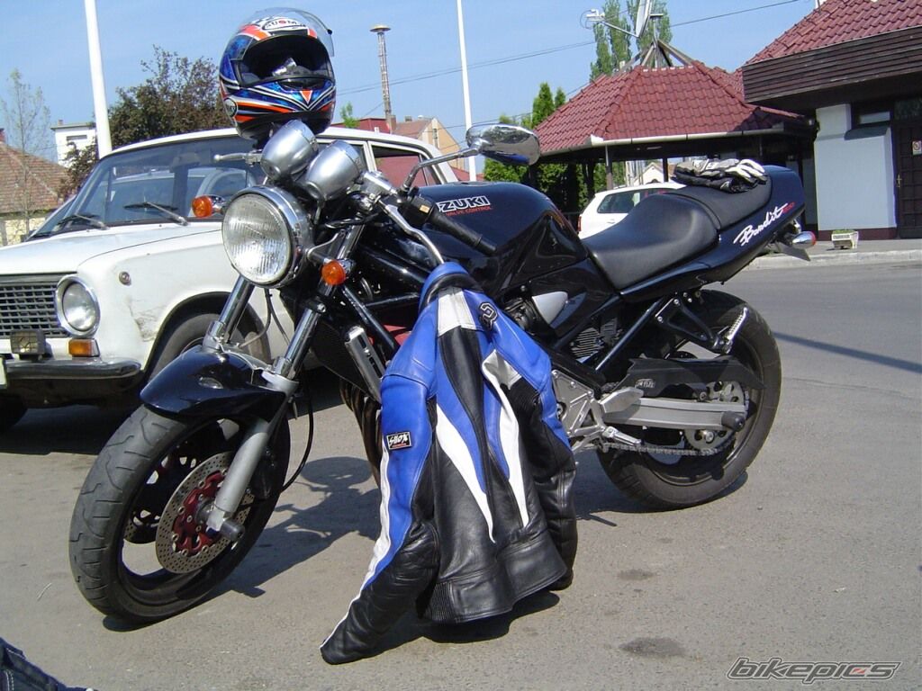 Photo 1273299