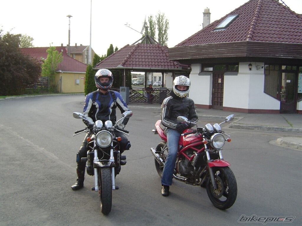 Photo 1273322