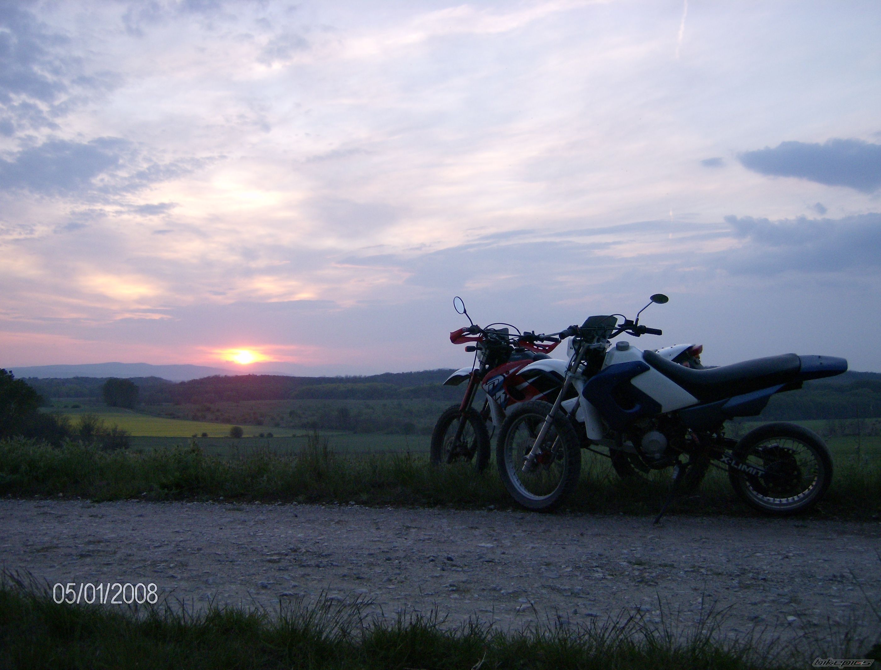 Photo 1273347