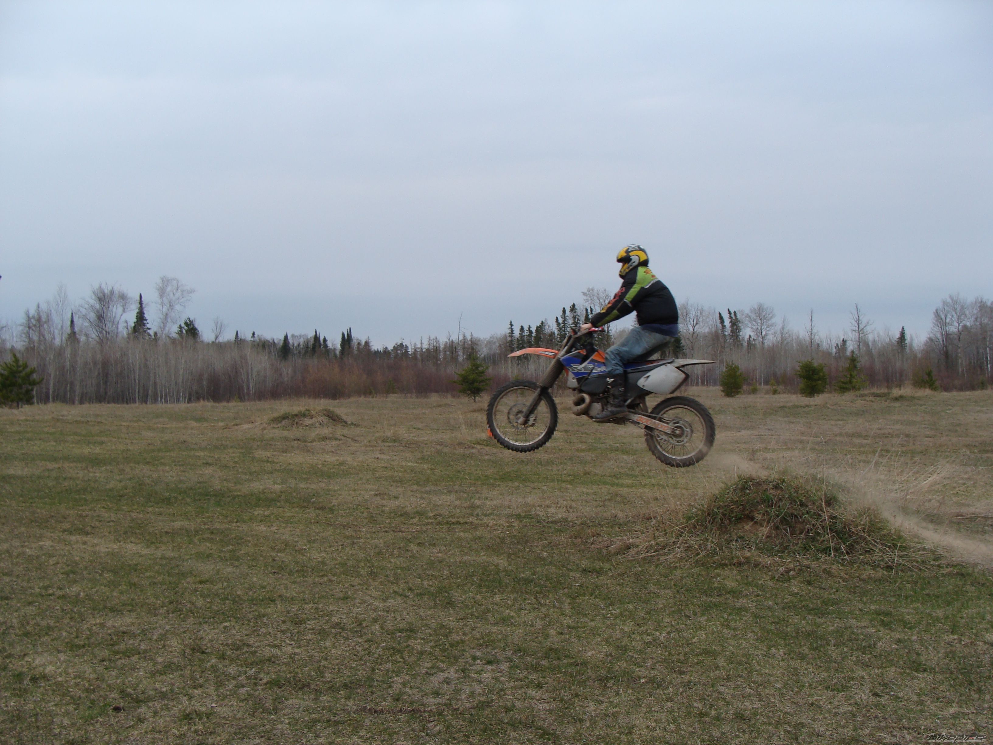 Photo 1273574