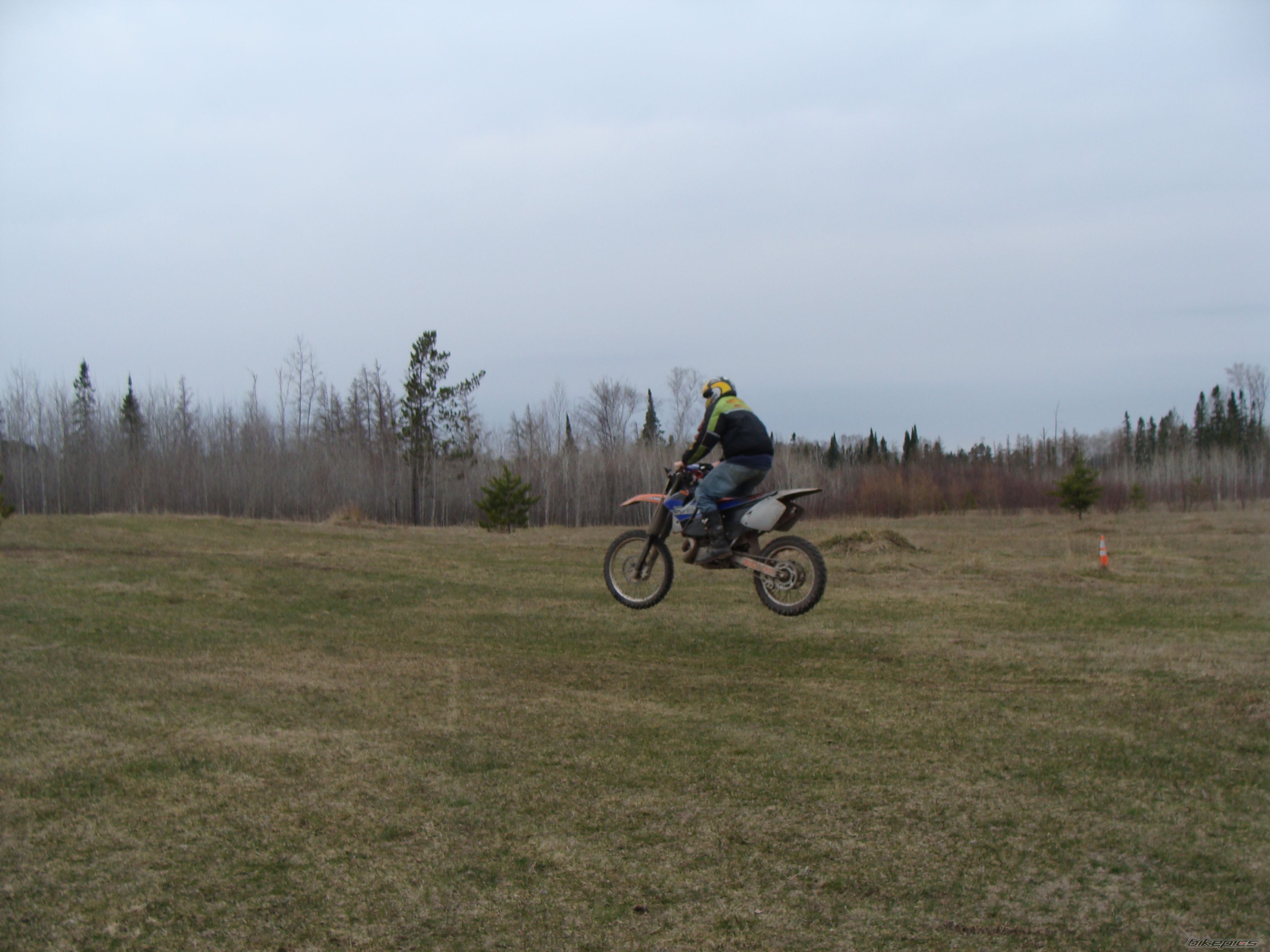 Photo 1273578