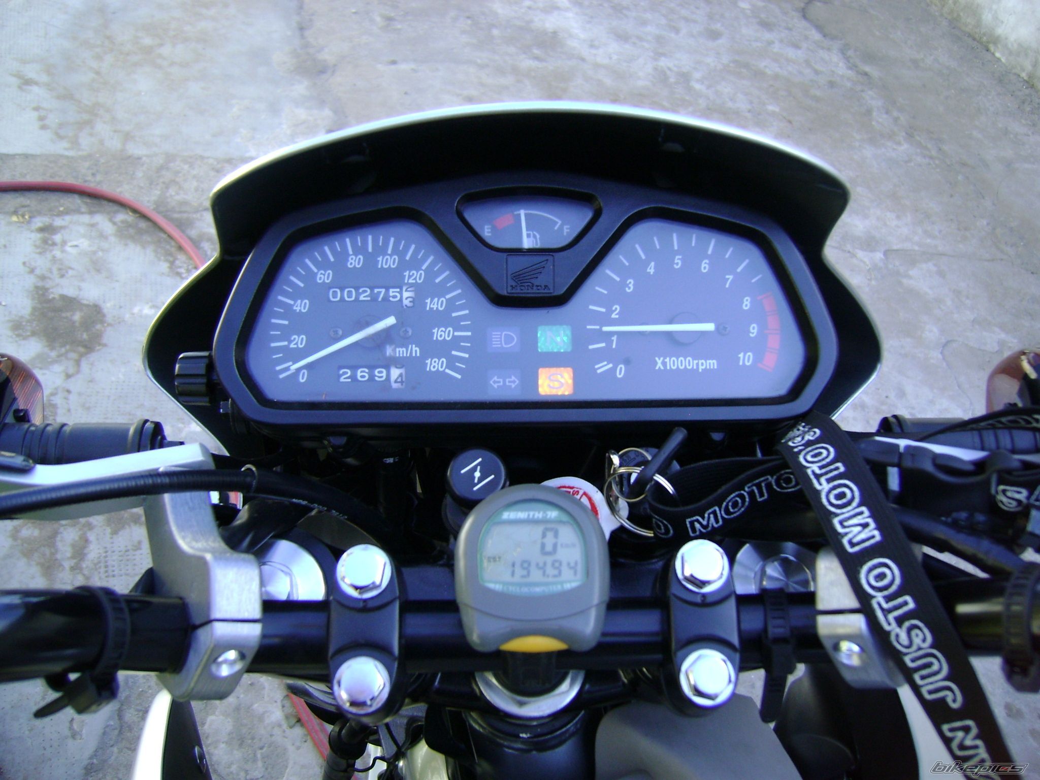 Photo 1273601