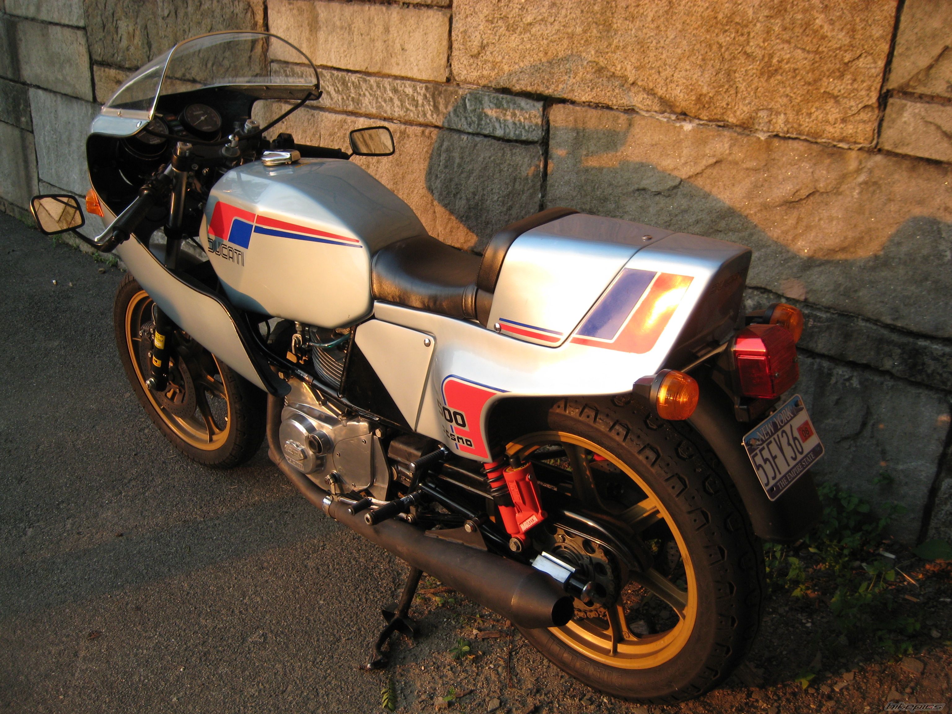 Photo 1273629