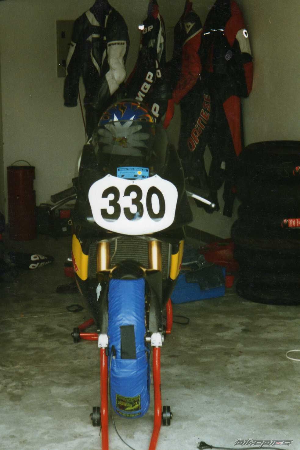 Photo 1274089