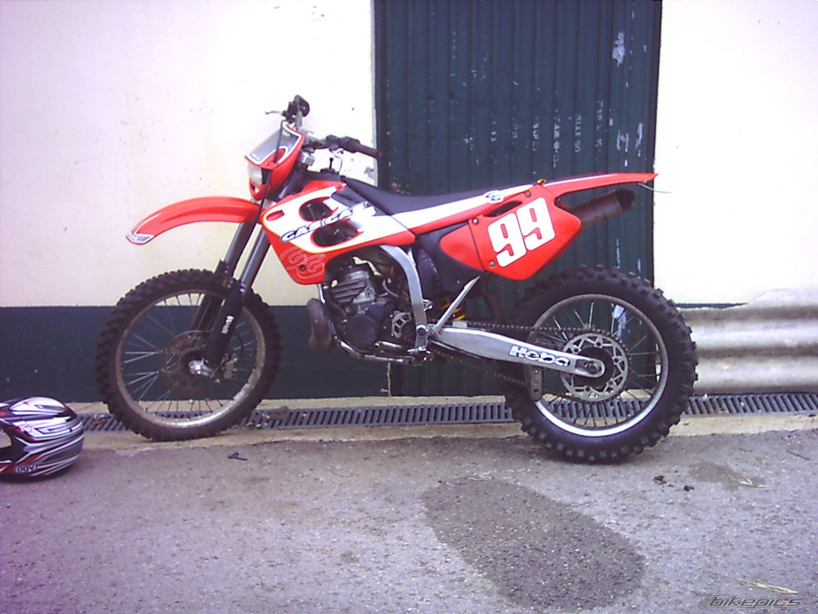 Photo 1274185