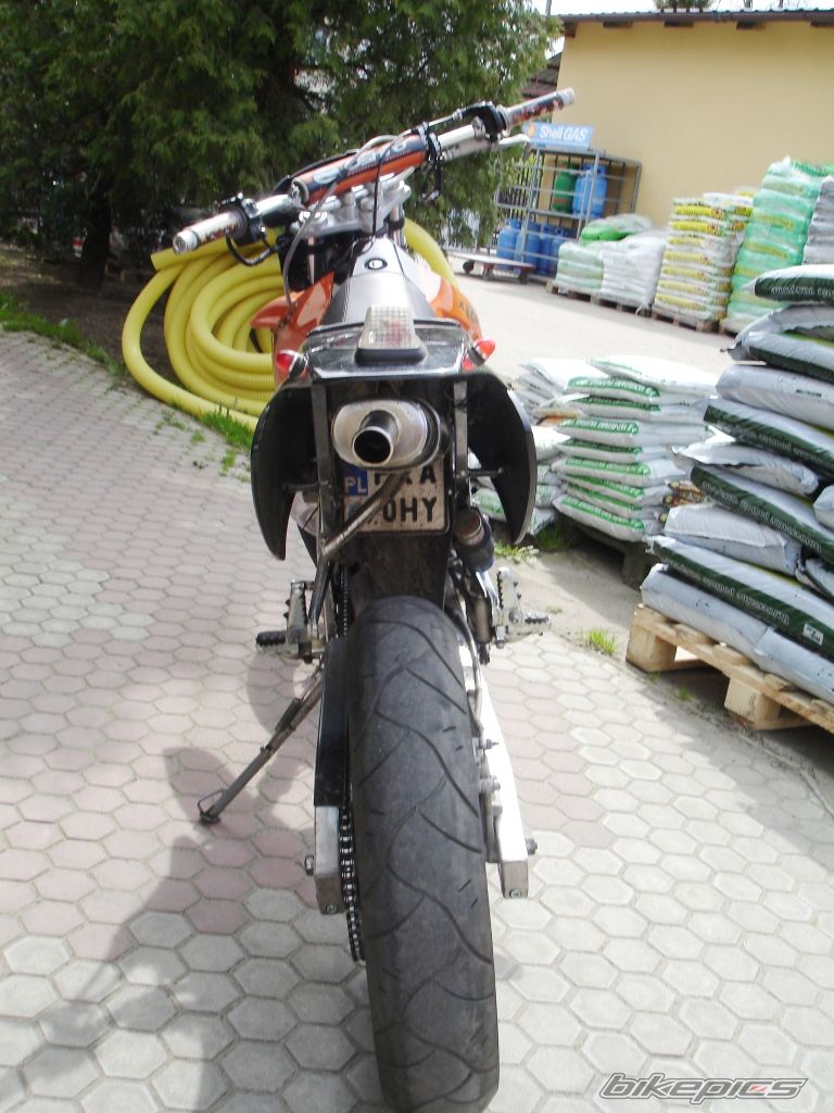 Photo 1274249