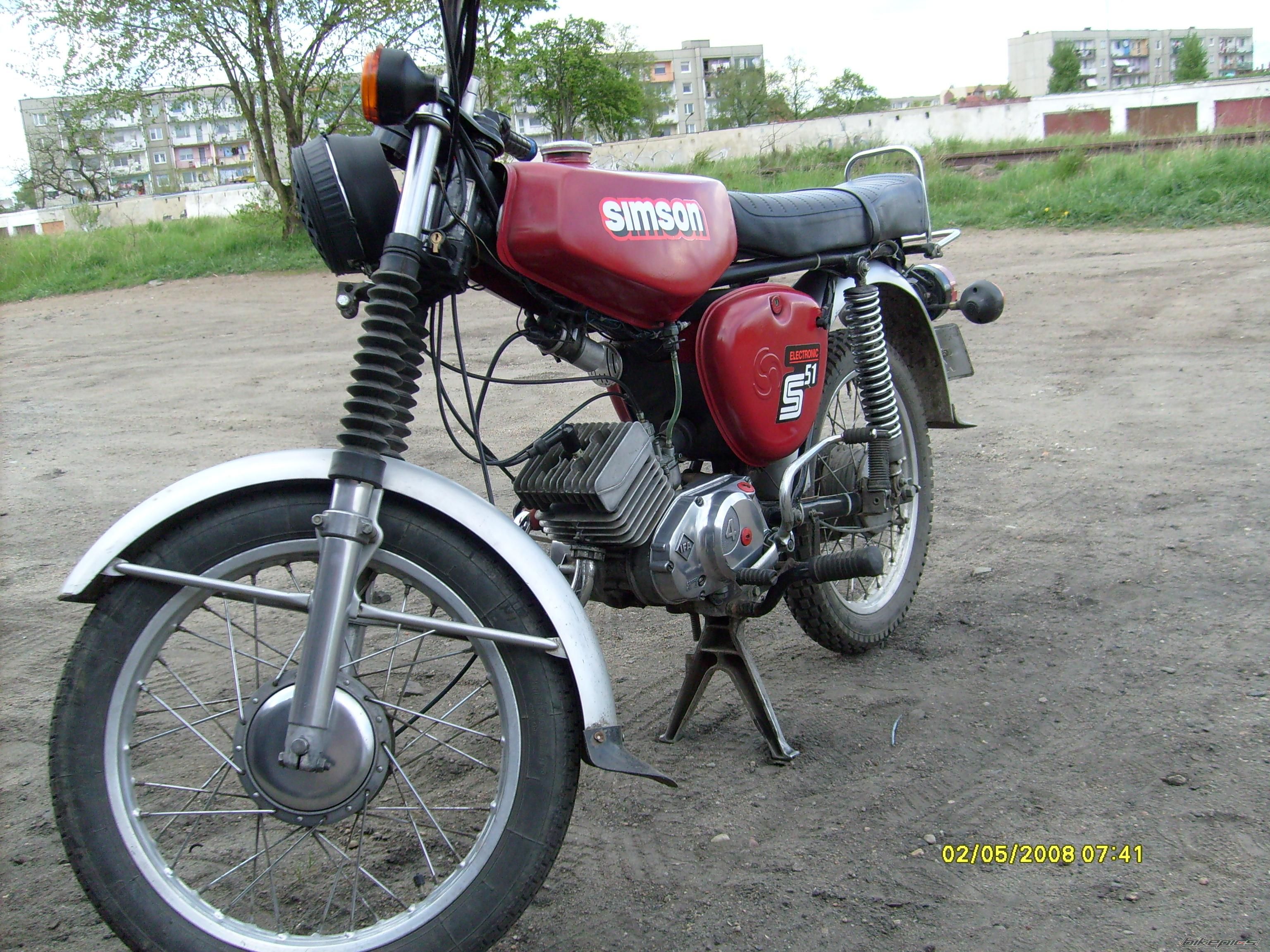Photo 1274253
