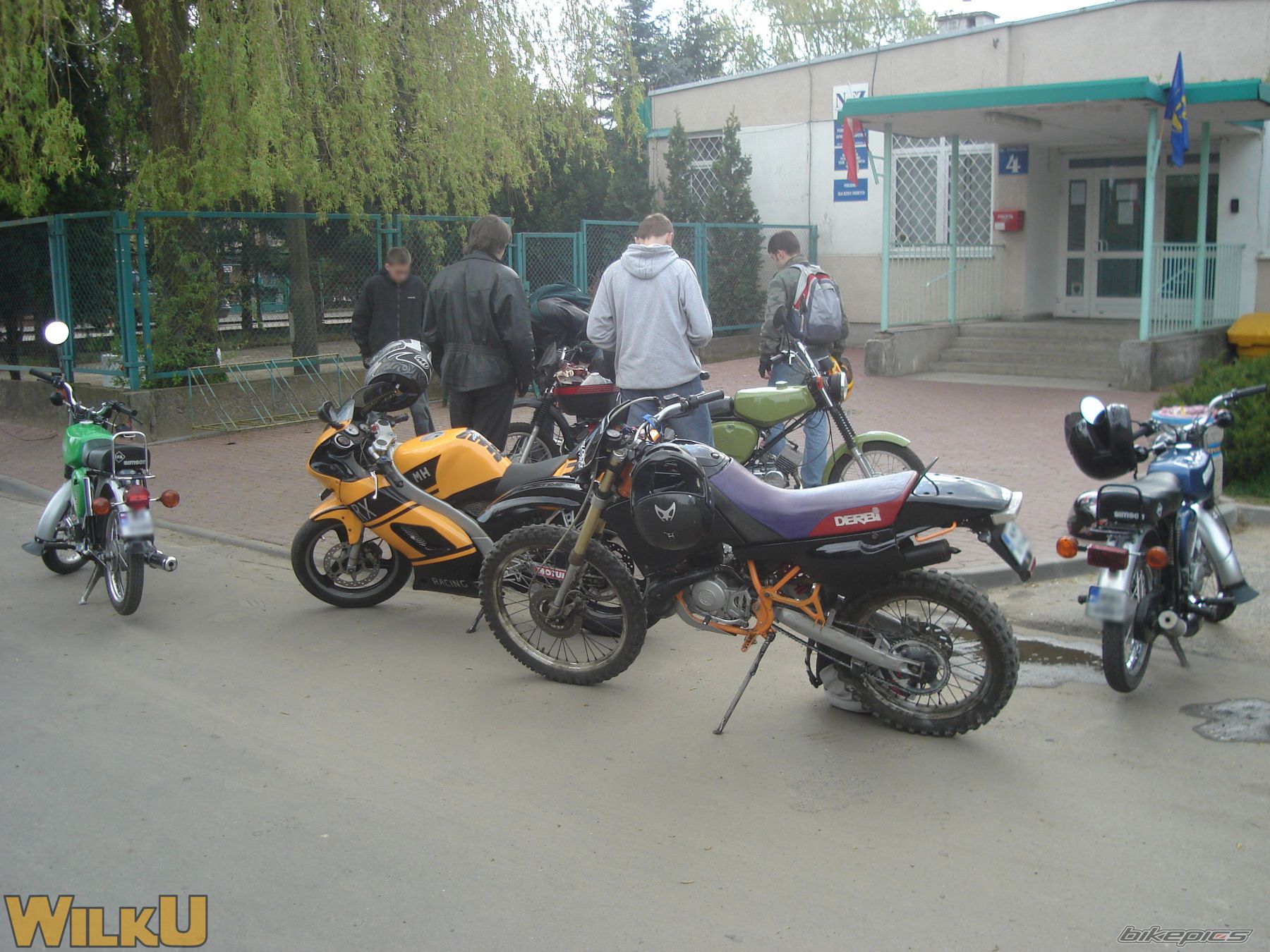 Photo 1274344