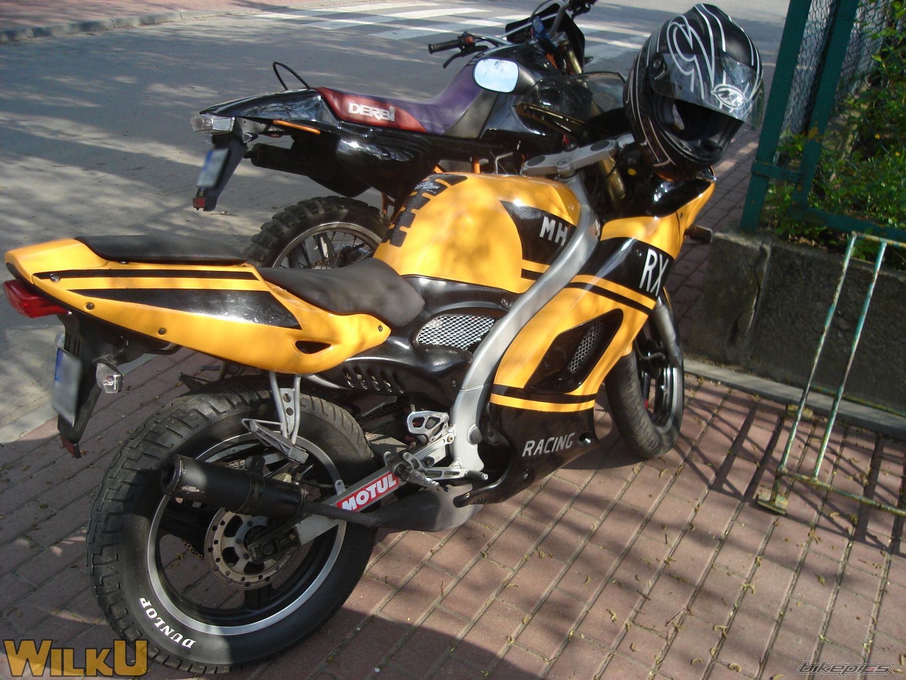Photo 1274357