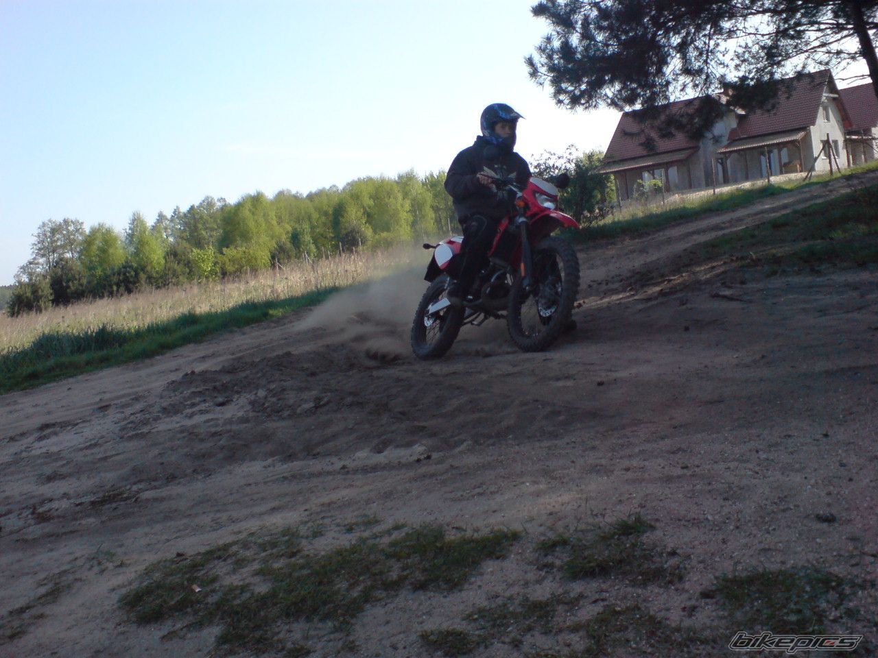 Photo 1274458