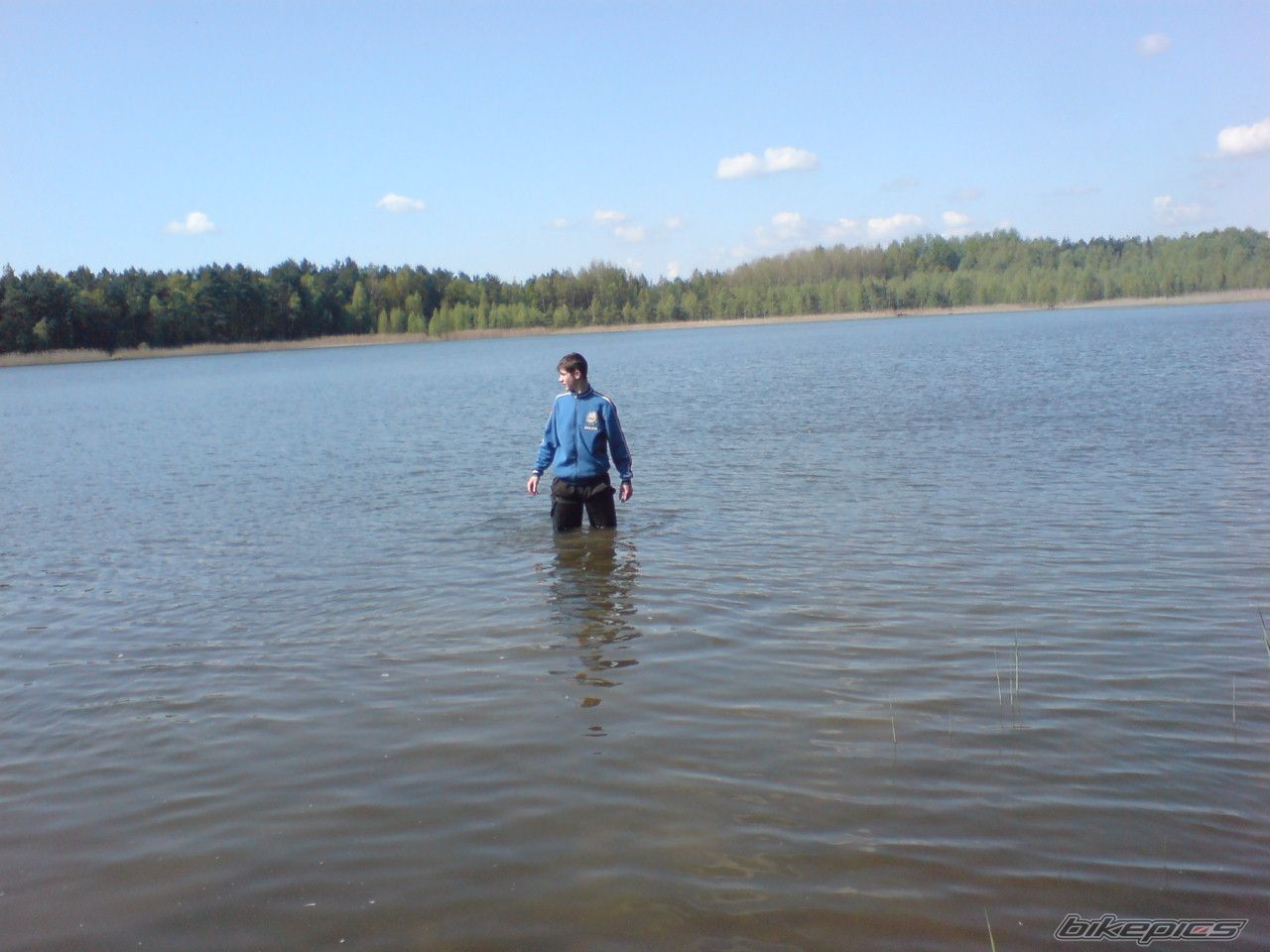 Photo 1274472