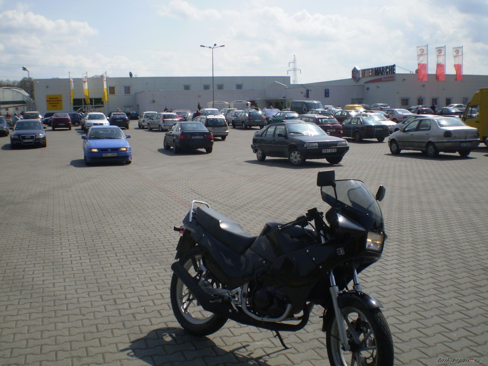 Photo 1274564