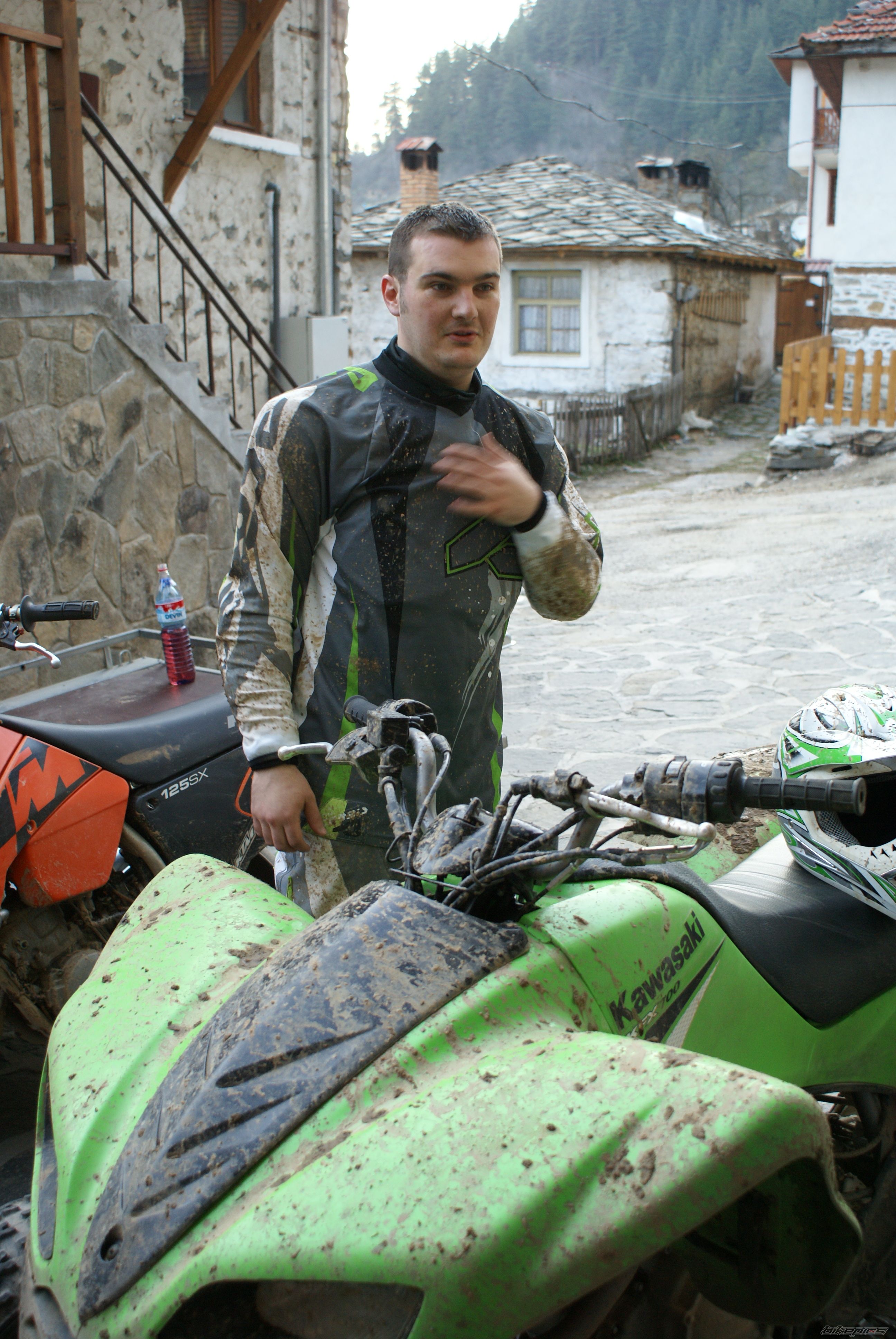 Photo 1274566
