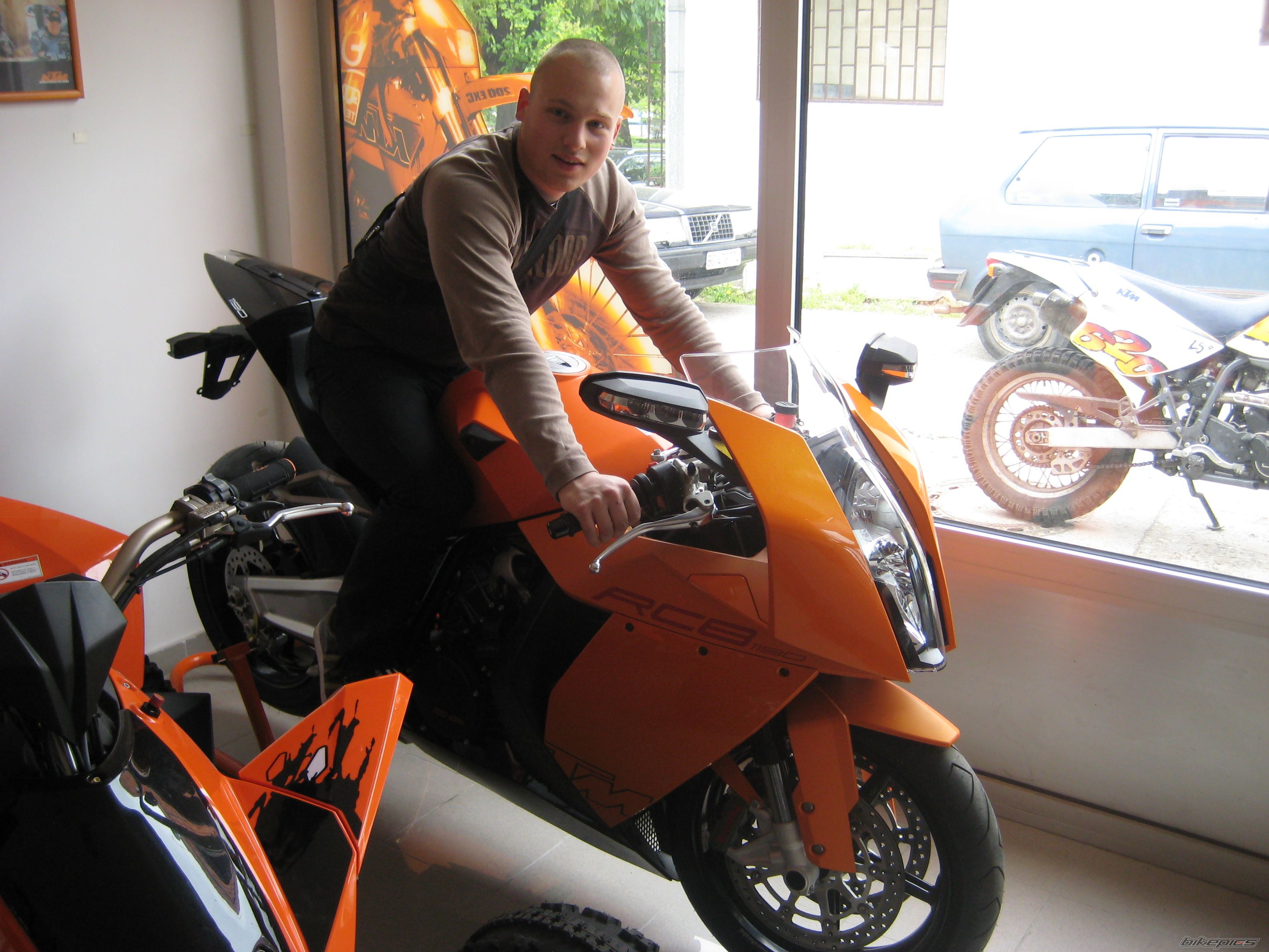 Photo 1274622