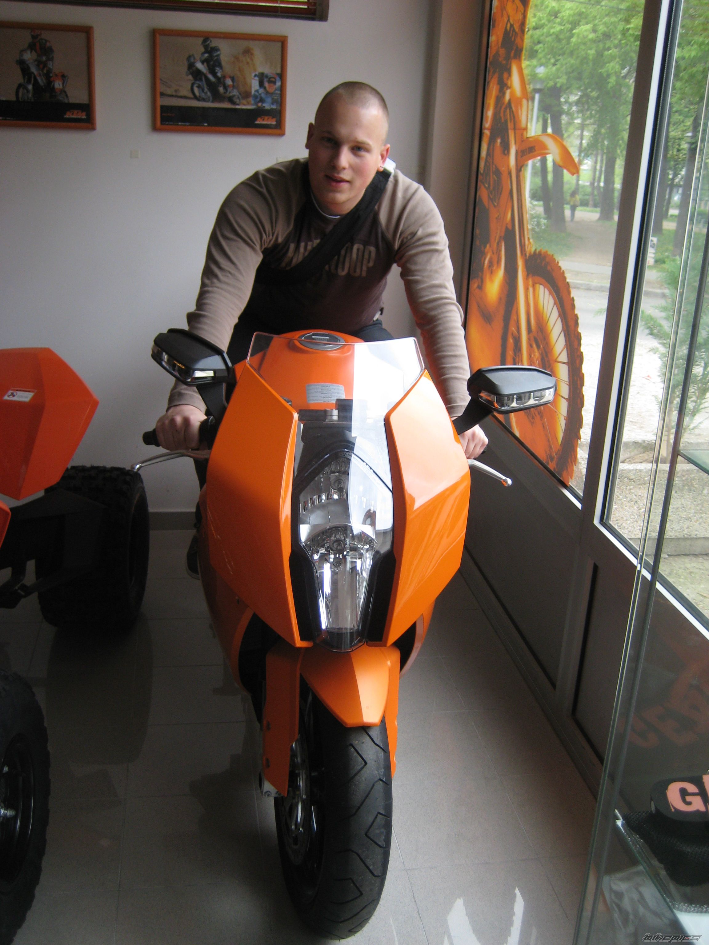 Photo 1274625