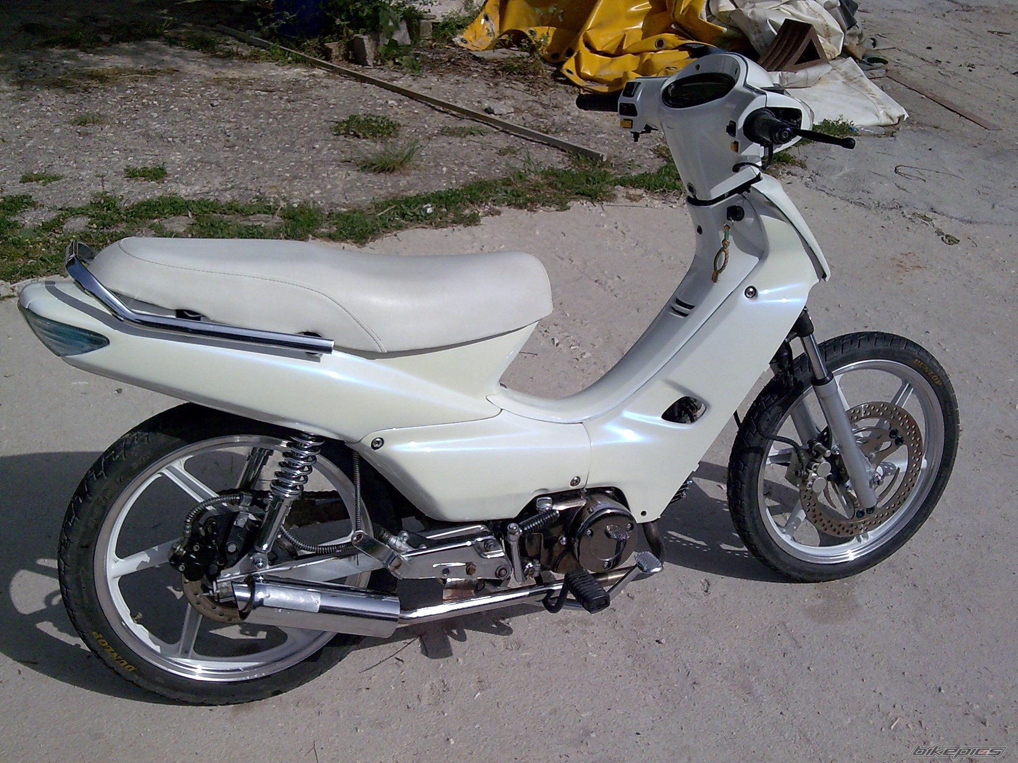 Photo 1274870
