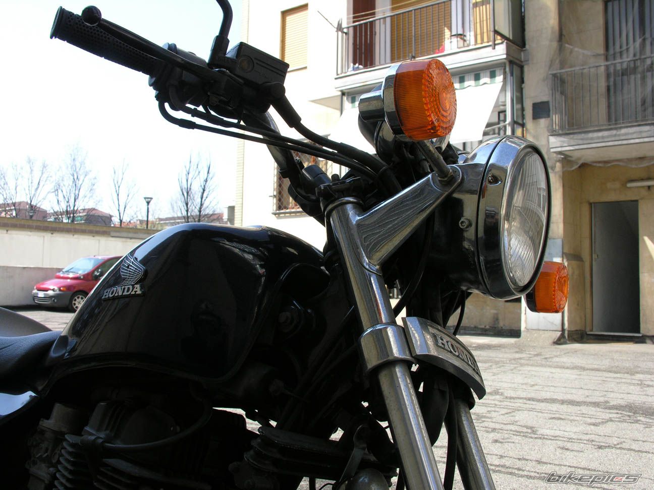 Photo 1275380