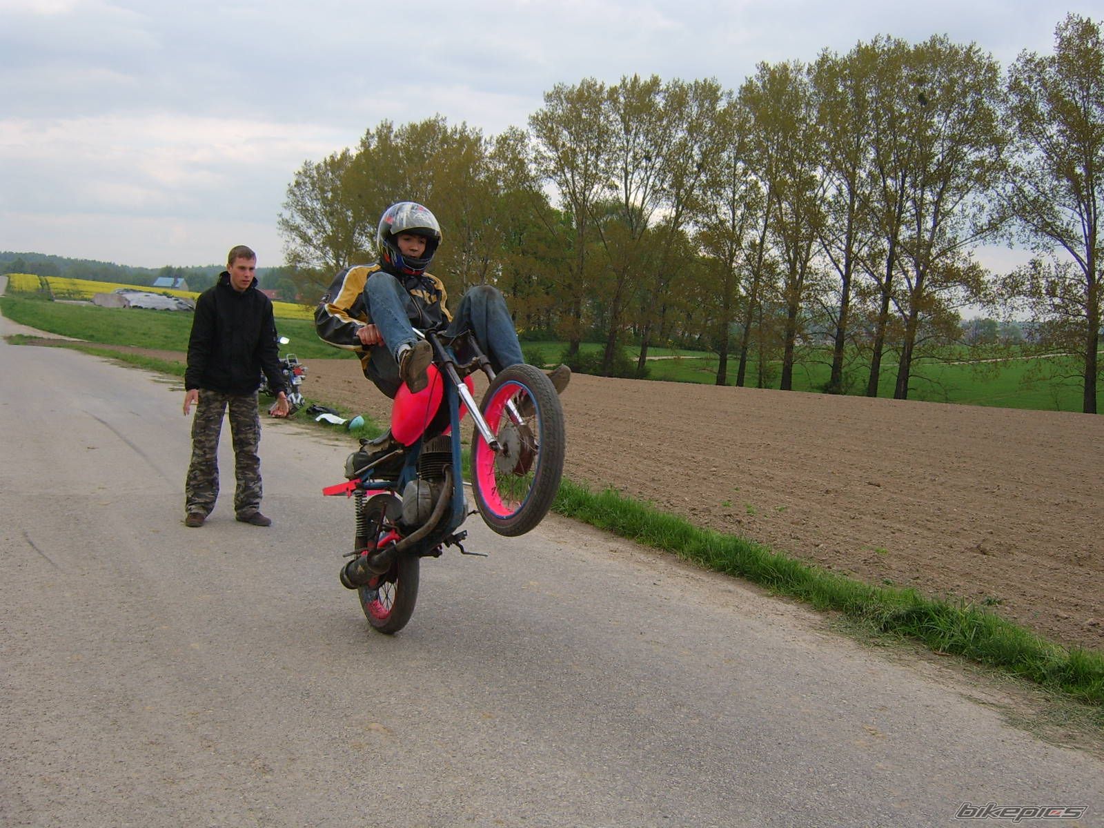 Photo 1275783