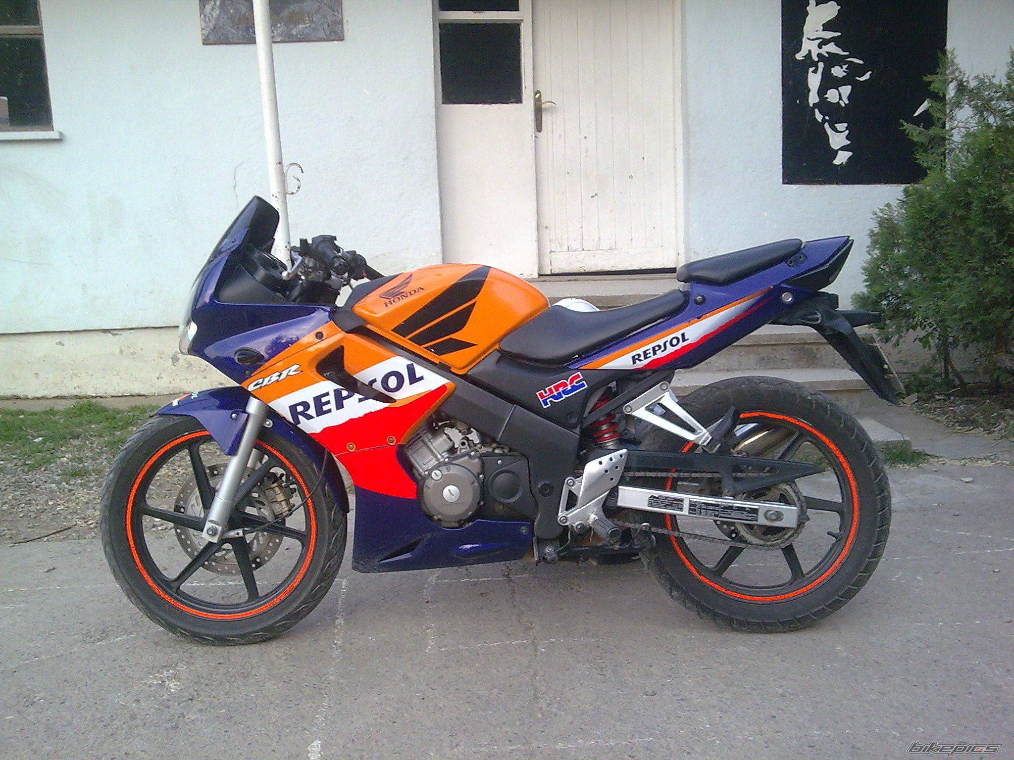 Photo 1276028