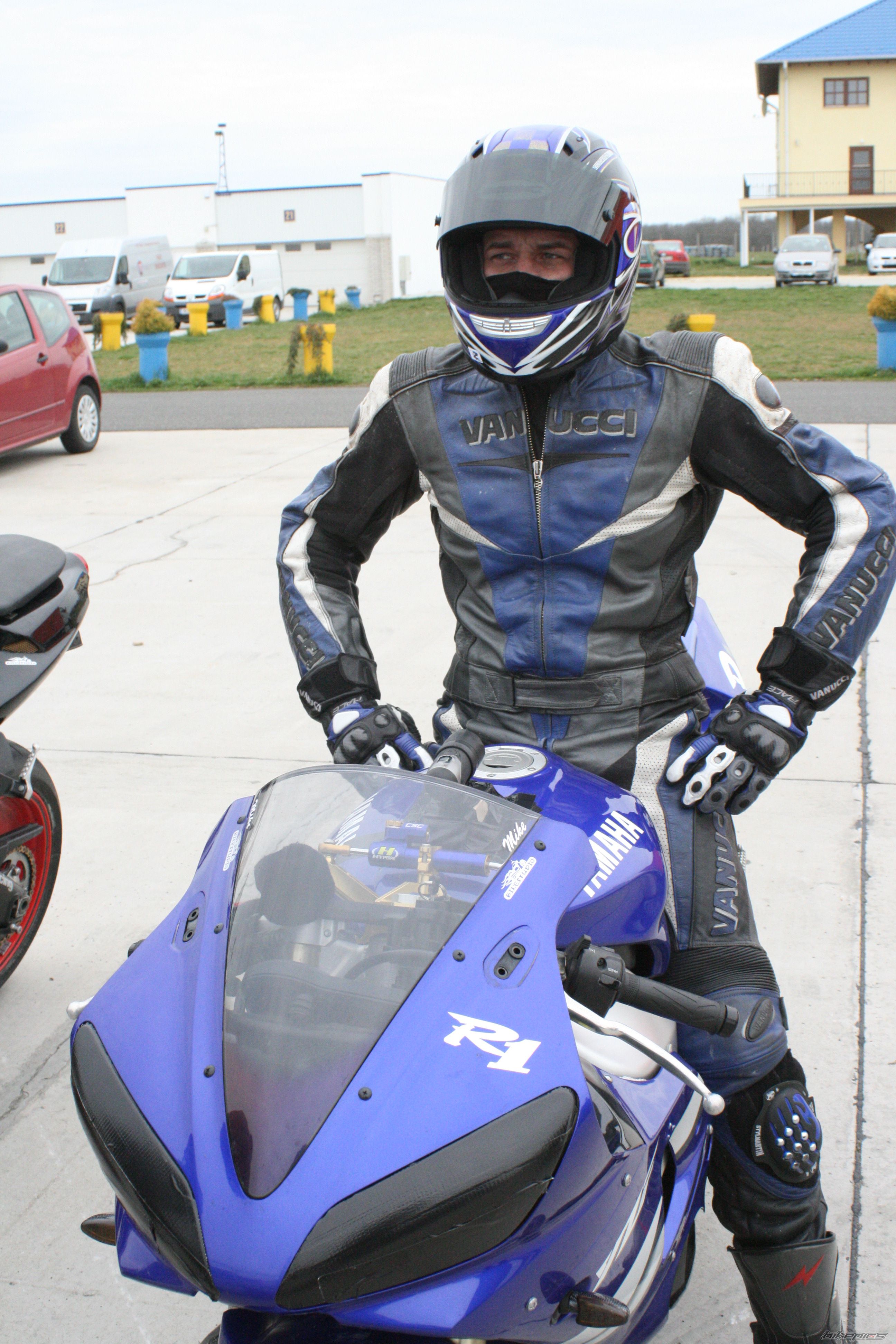 Bike Photo 1276312