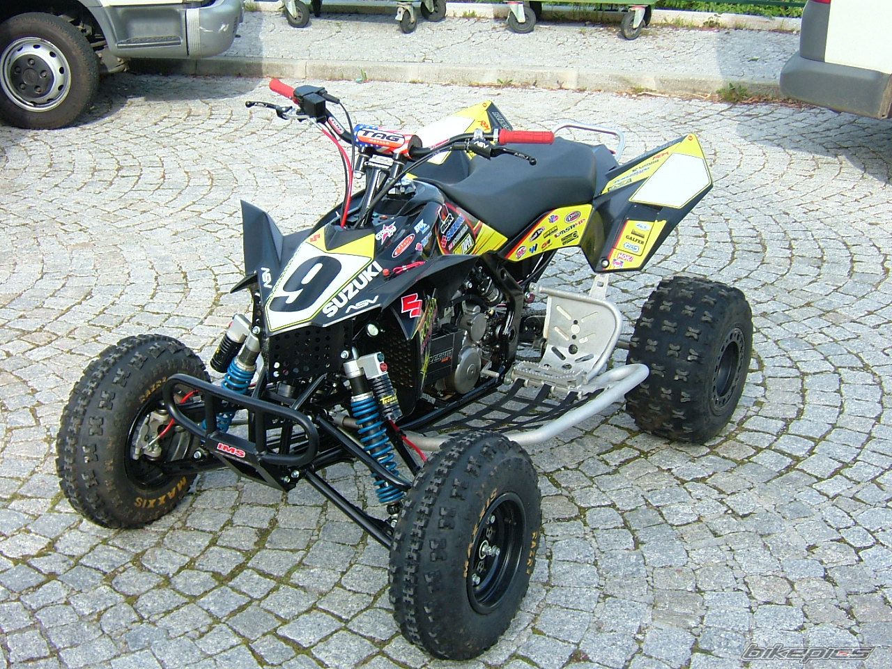 Photo 1276870