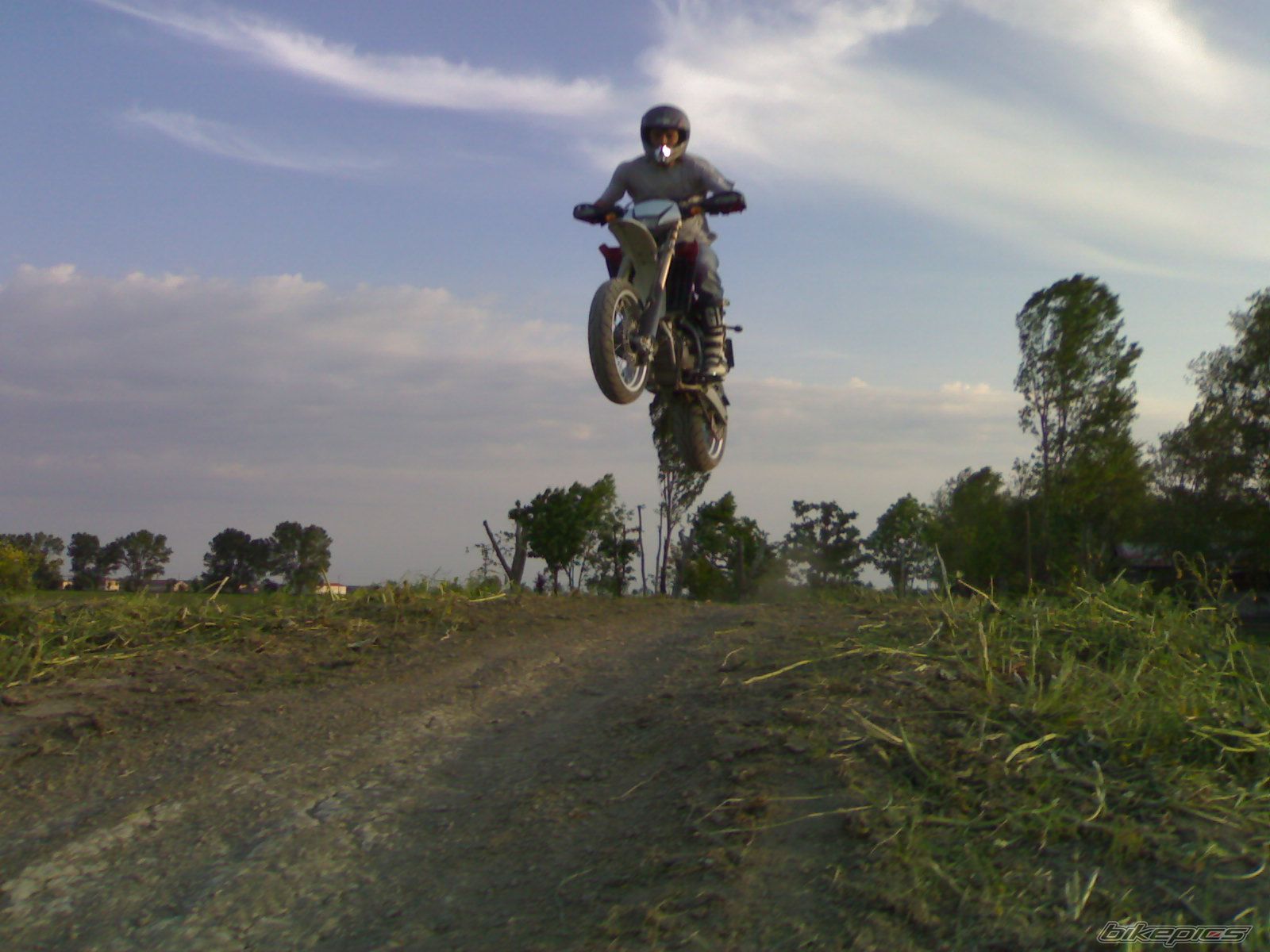 Bike Photo 1277042