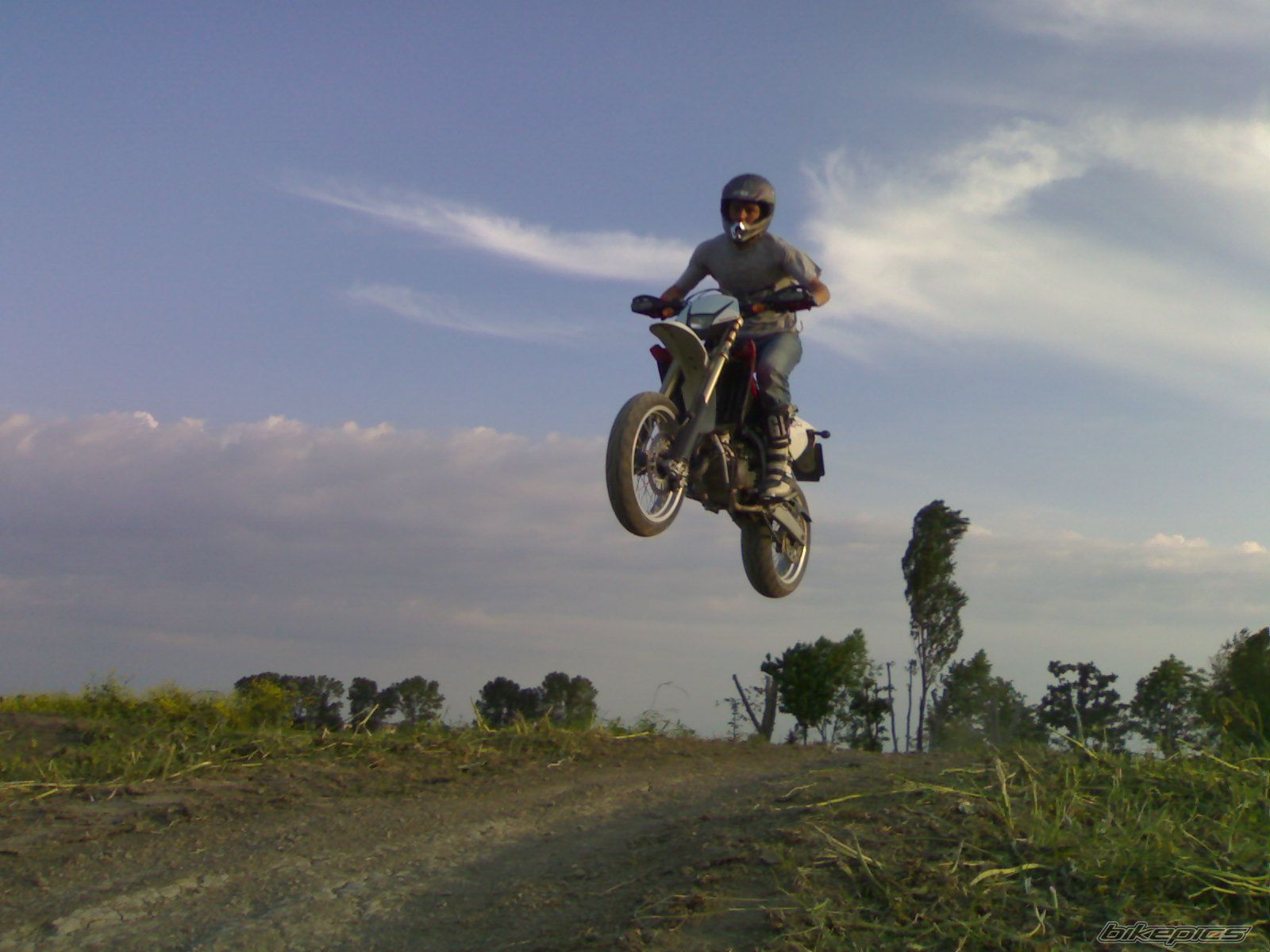 Bike Photo 1277048