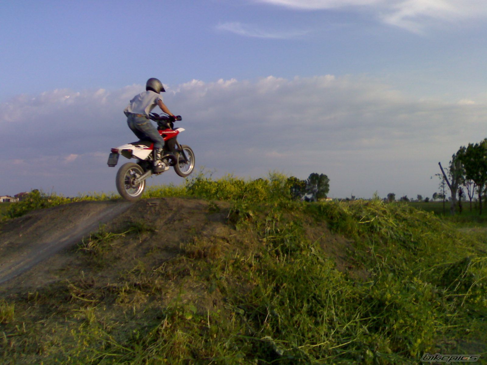 Bike Photo 1277050