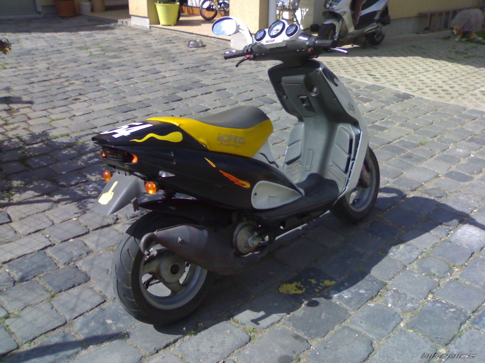Bike Photo 1277522