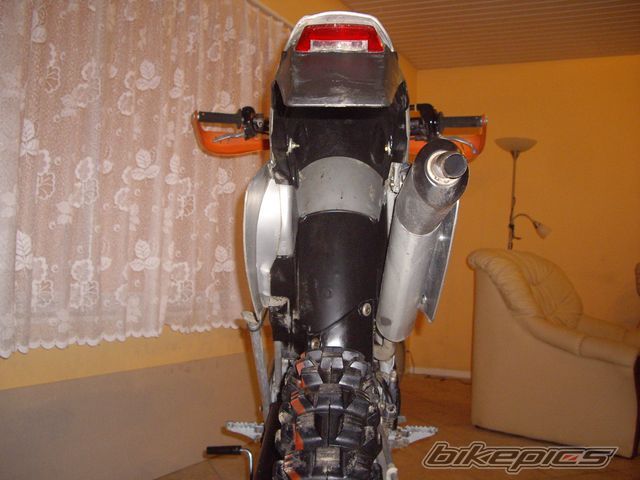 Photo 1277624