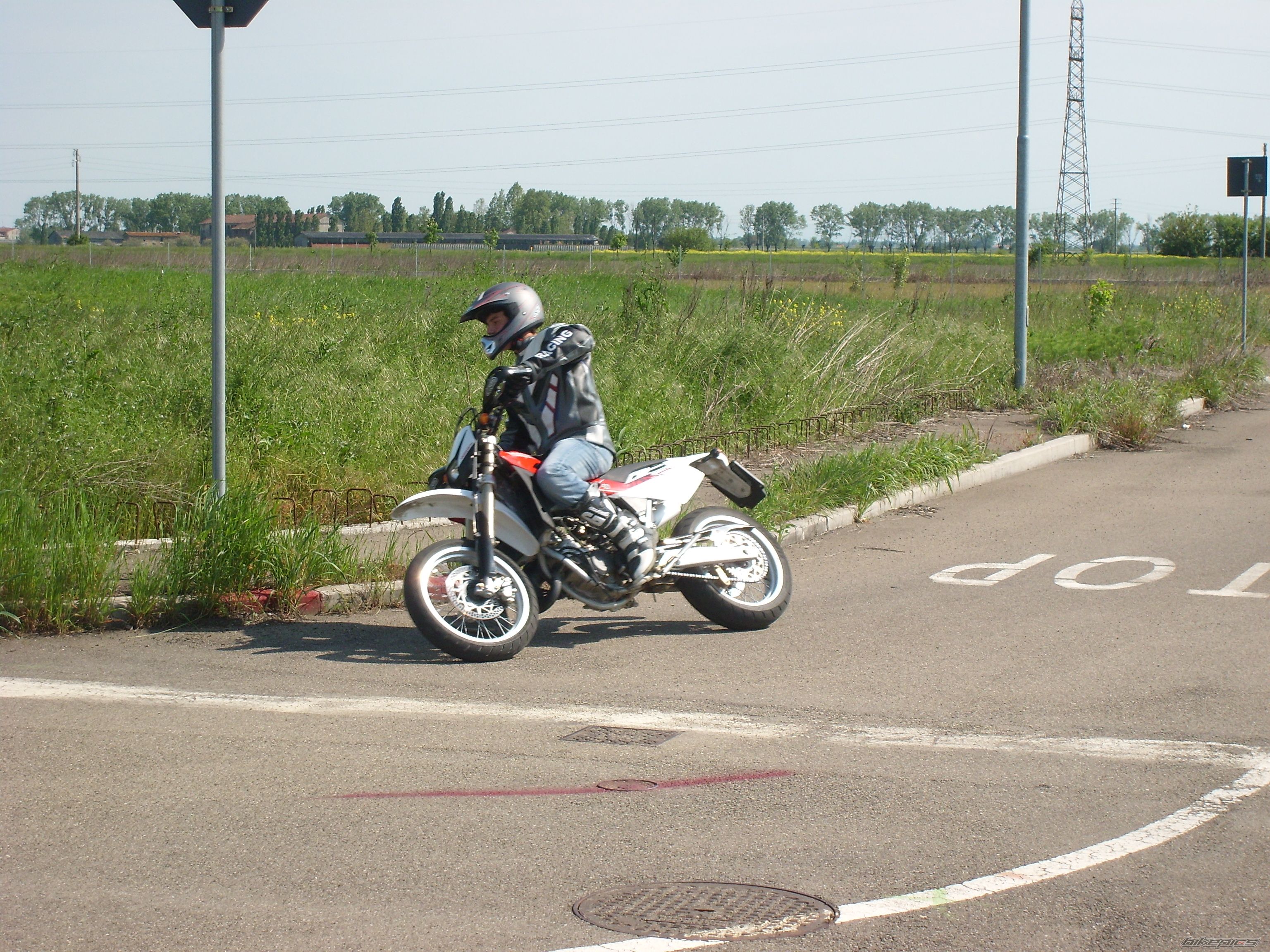 Bike Photo 1277813