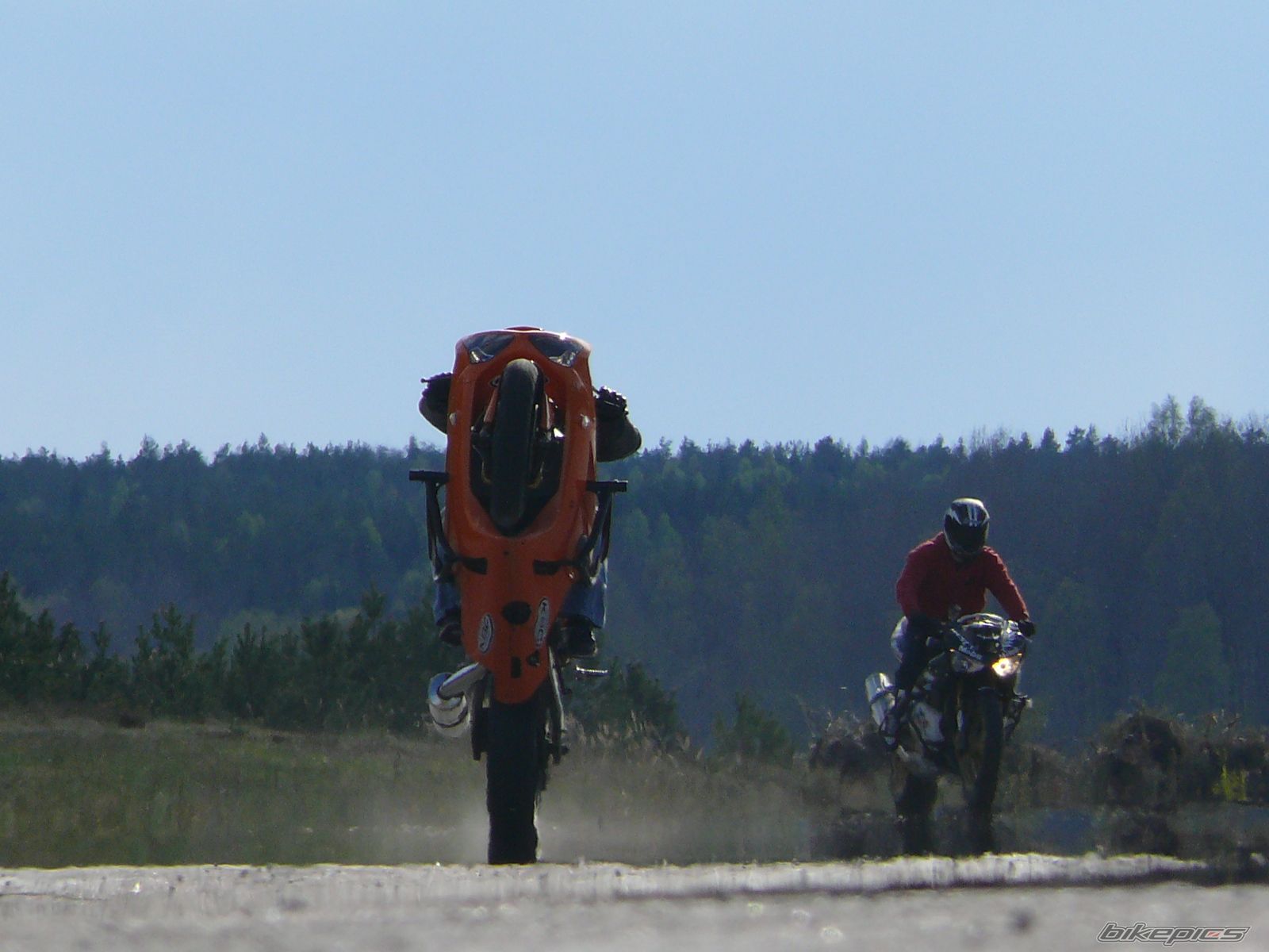 Photo 1277858