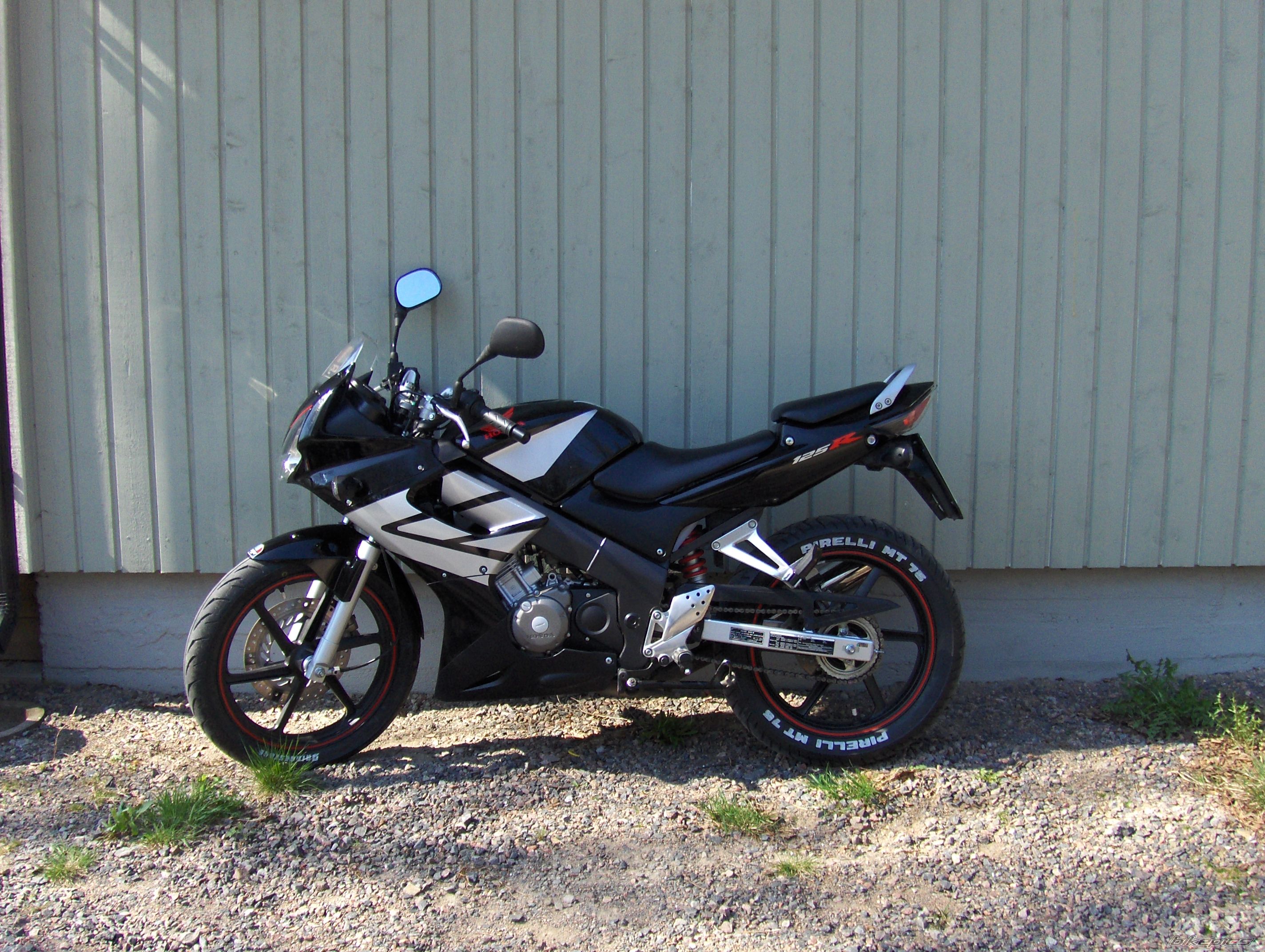 Photo 1277956