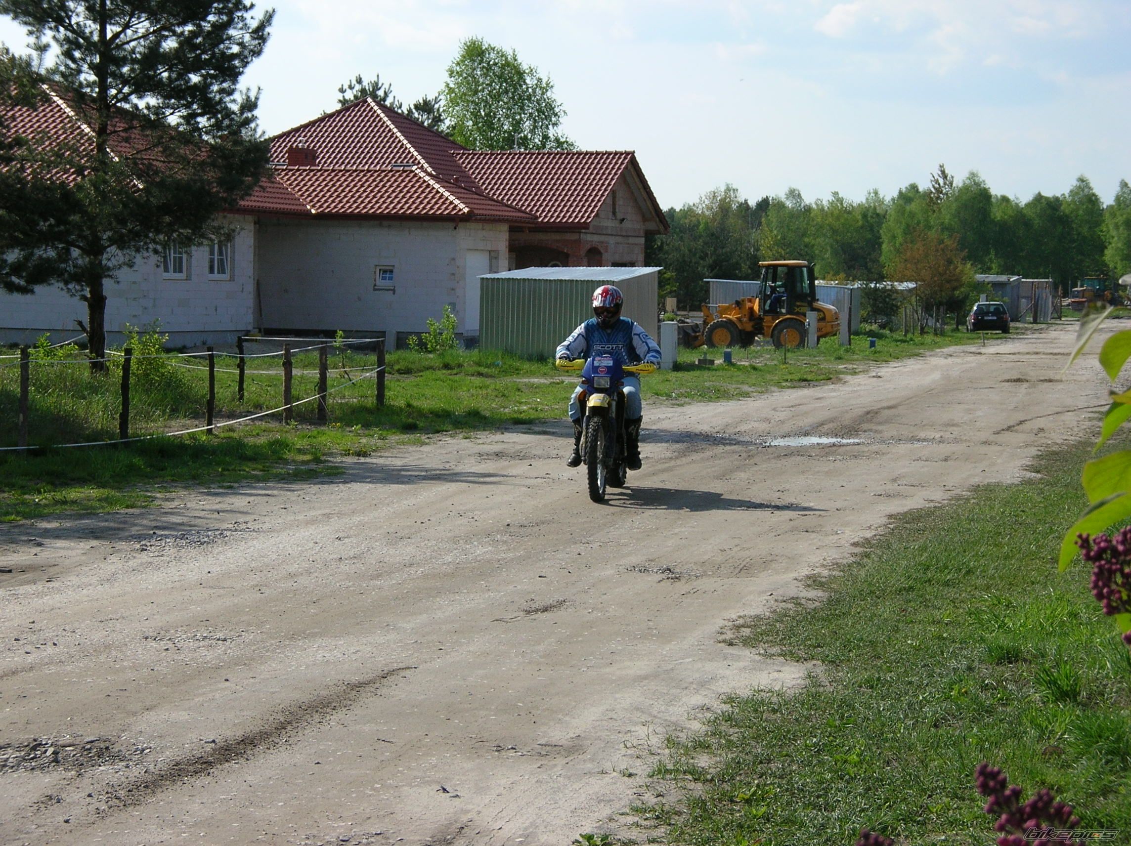 Photo 1278043