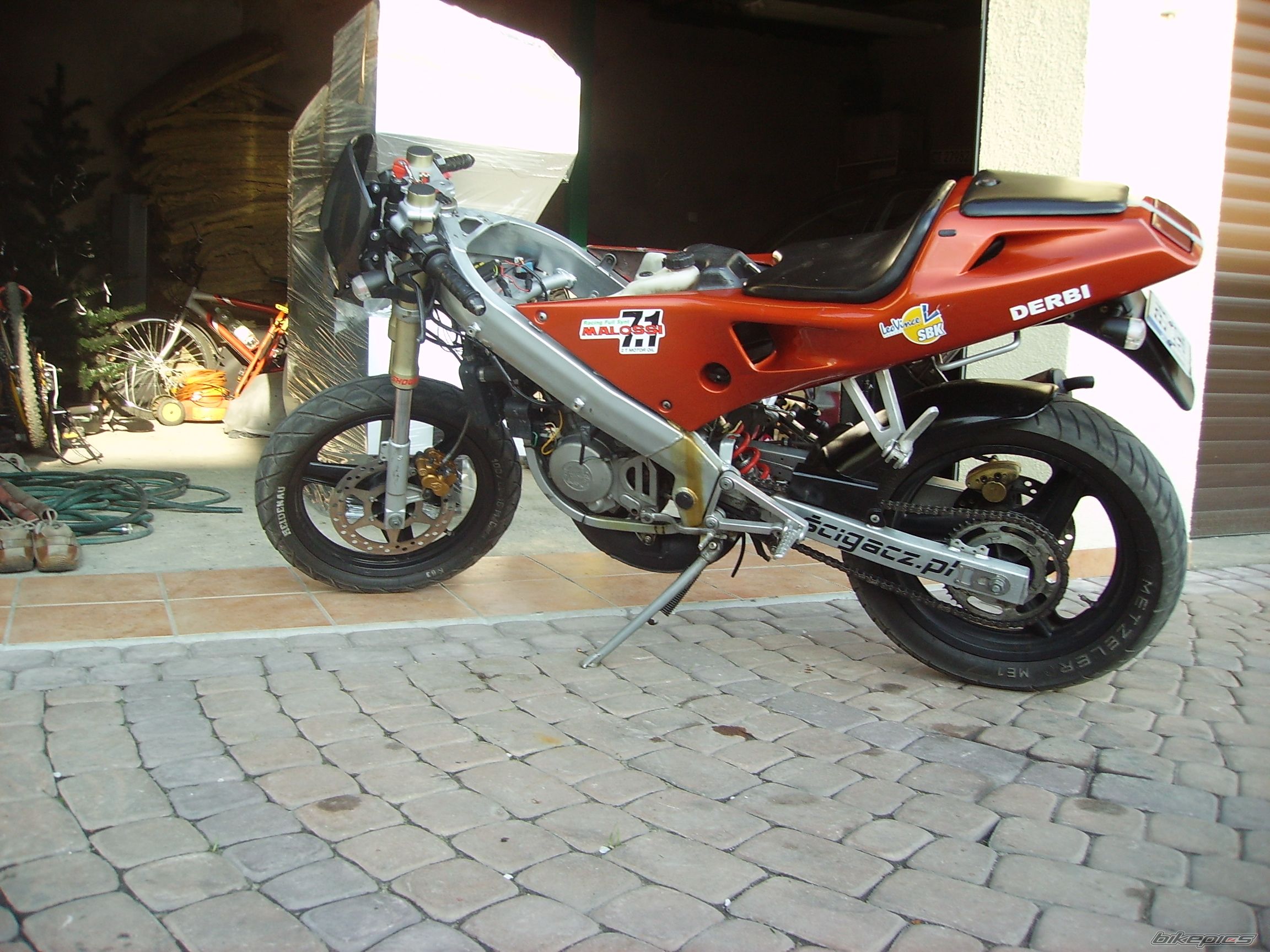 Photo 1278854